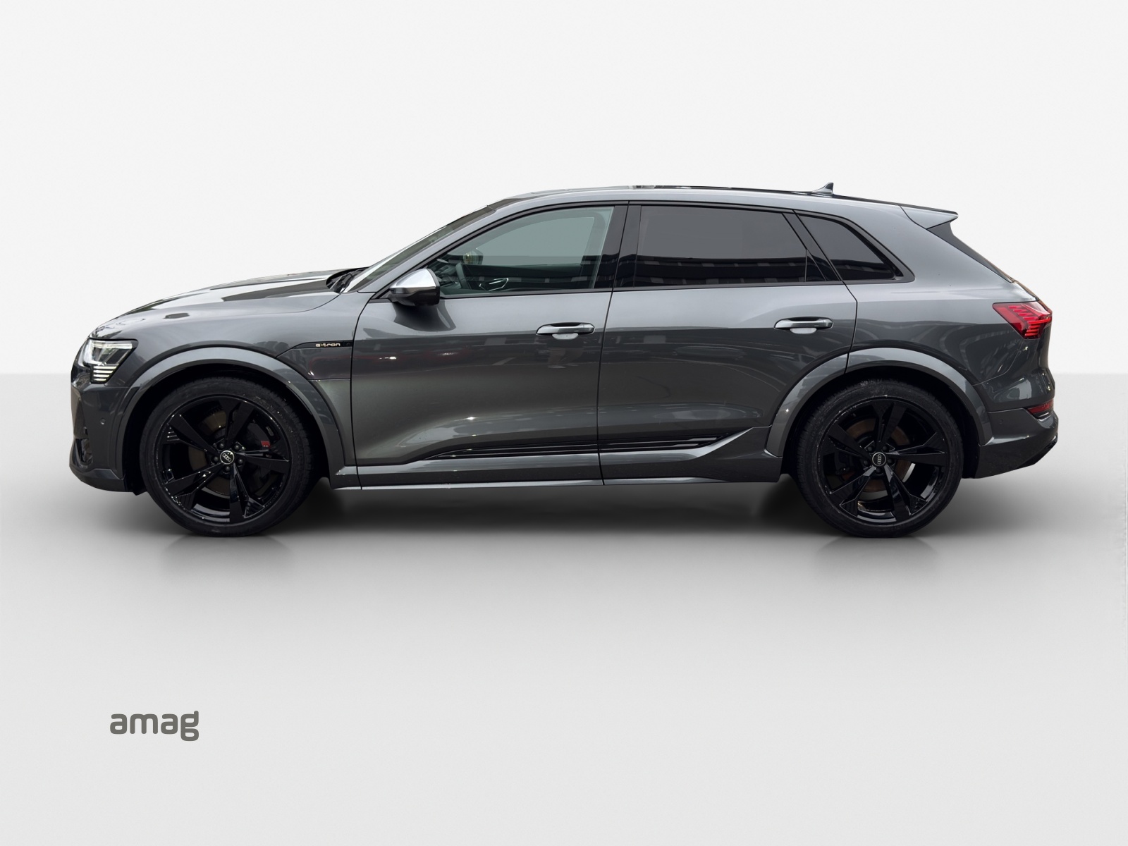 AUDI e-tron S quattro-image-1