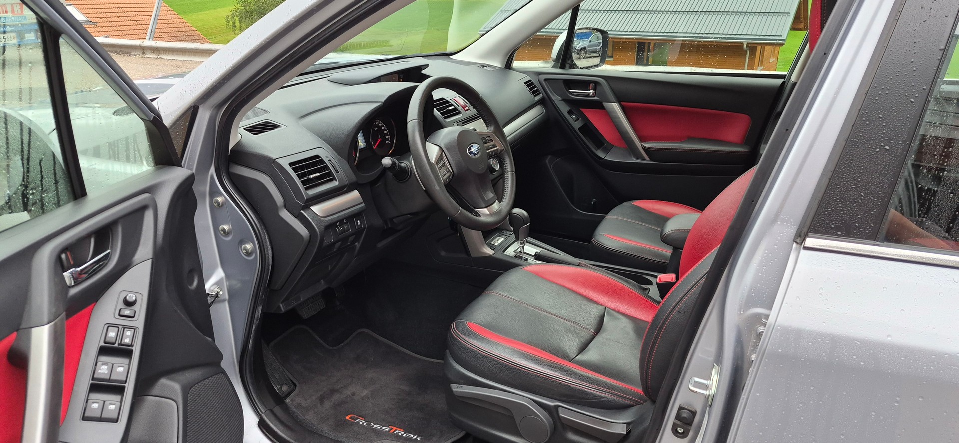 SUBARU Forester 2.0i Swiss-image-8