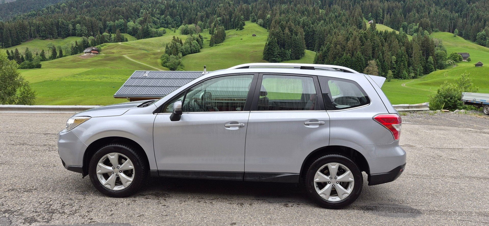 SUBARU Forester 2.0i Swiss-image-7