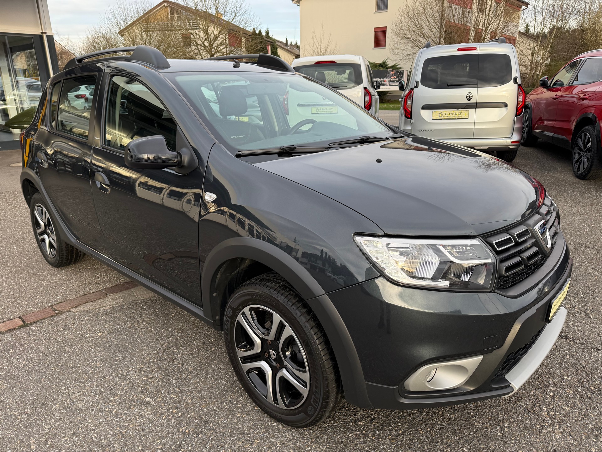 DACIA Sandero Tce 90 Stepway-image-7