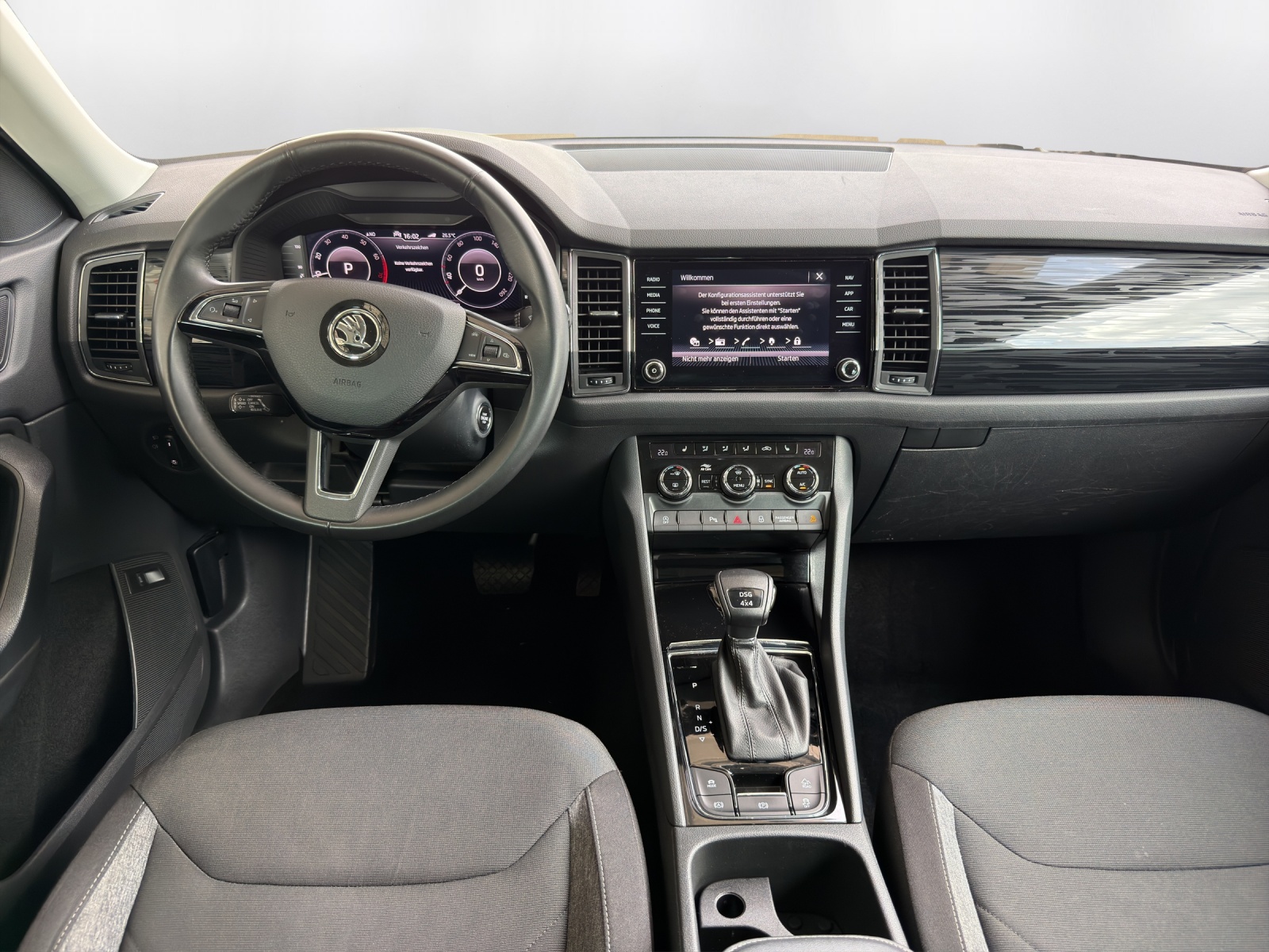 SKODA Kodiaq 2.0 TSI DSG Drive 4x4-image-6