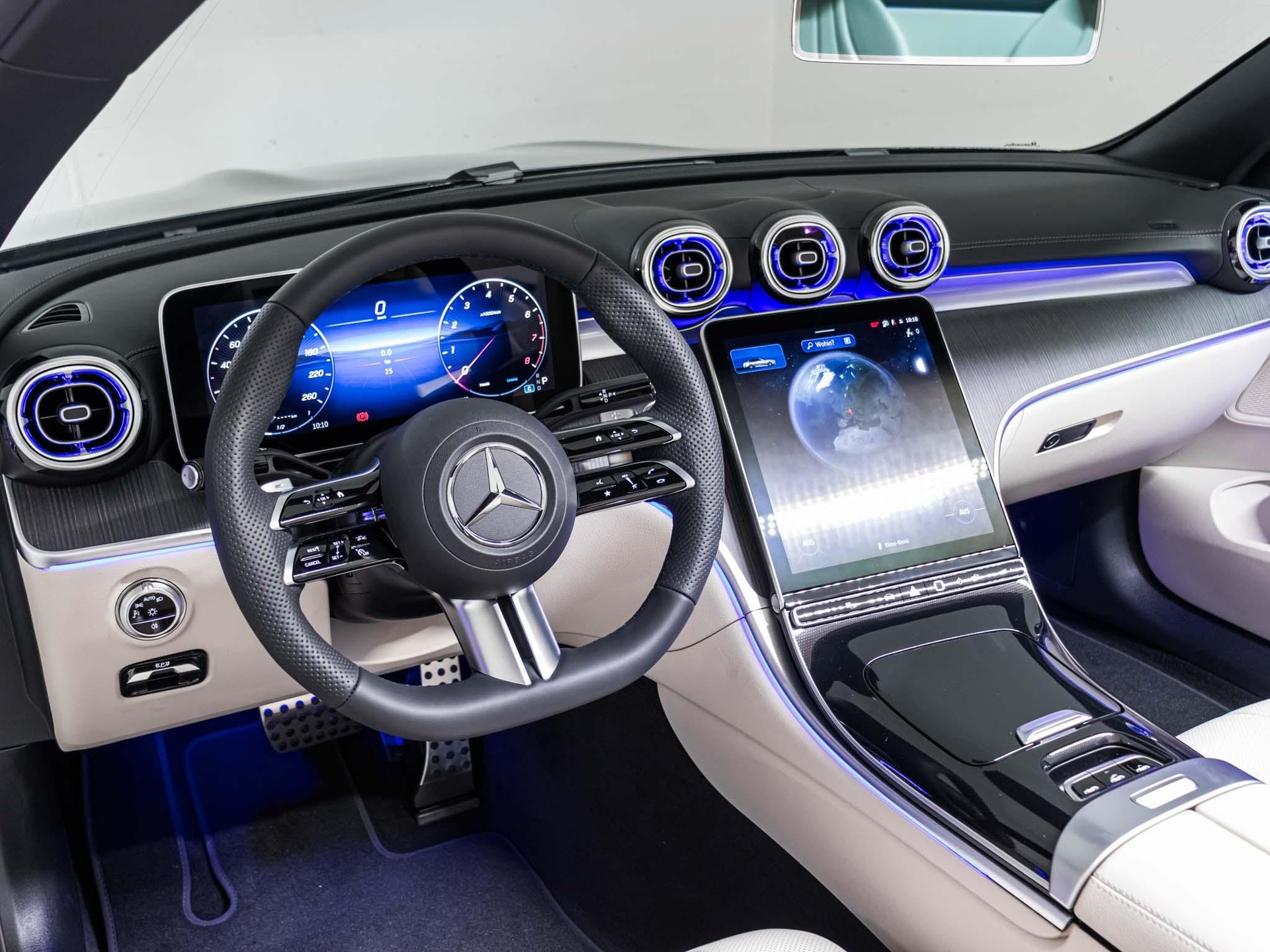 MERCEDES-BENZ CLE 200 4MATIC Cabriolet-image-8