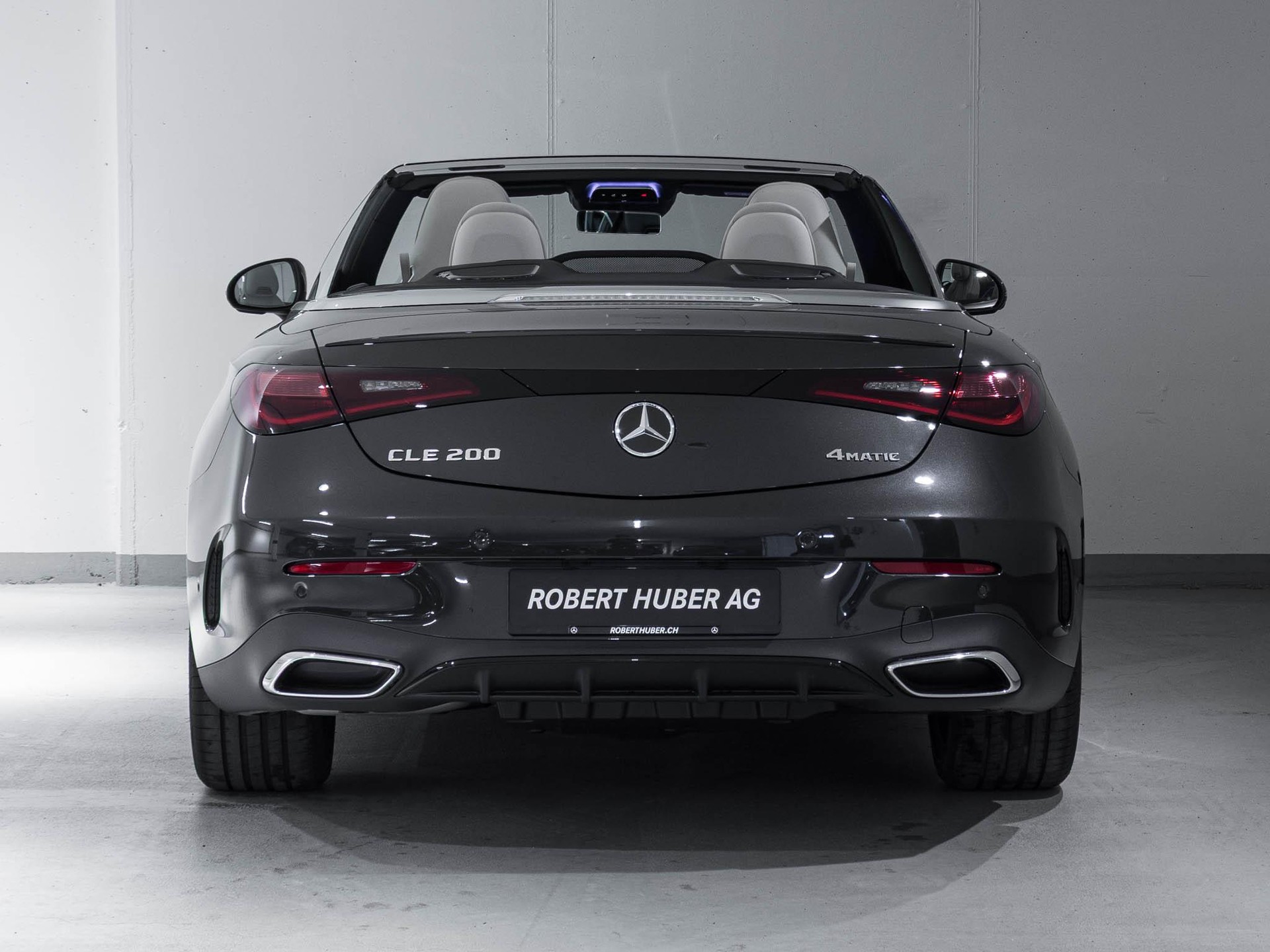 MERCEDES-BENZ CLE 200 4MATIC Cabriolet-image-4