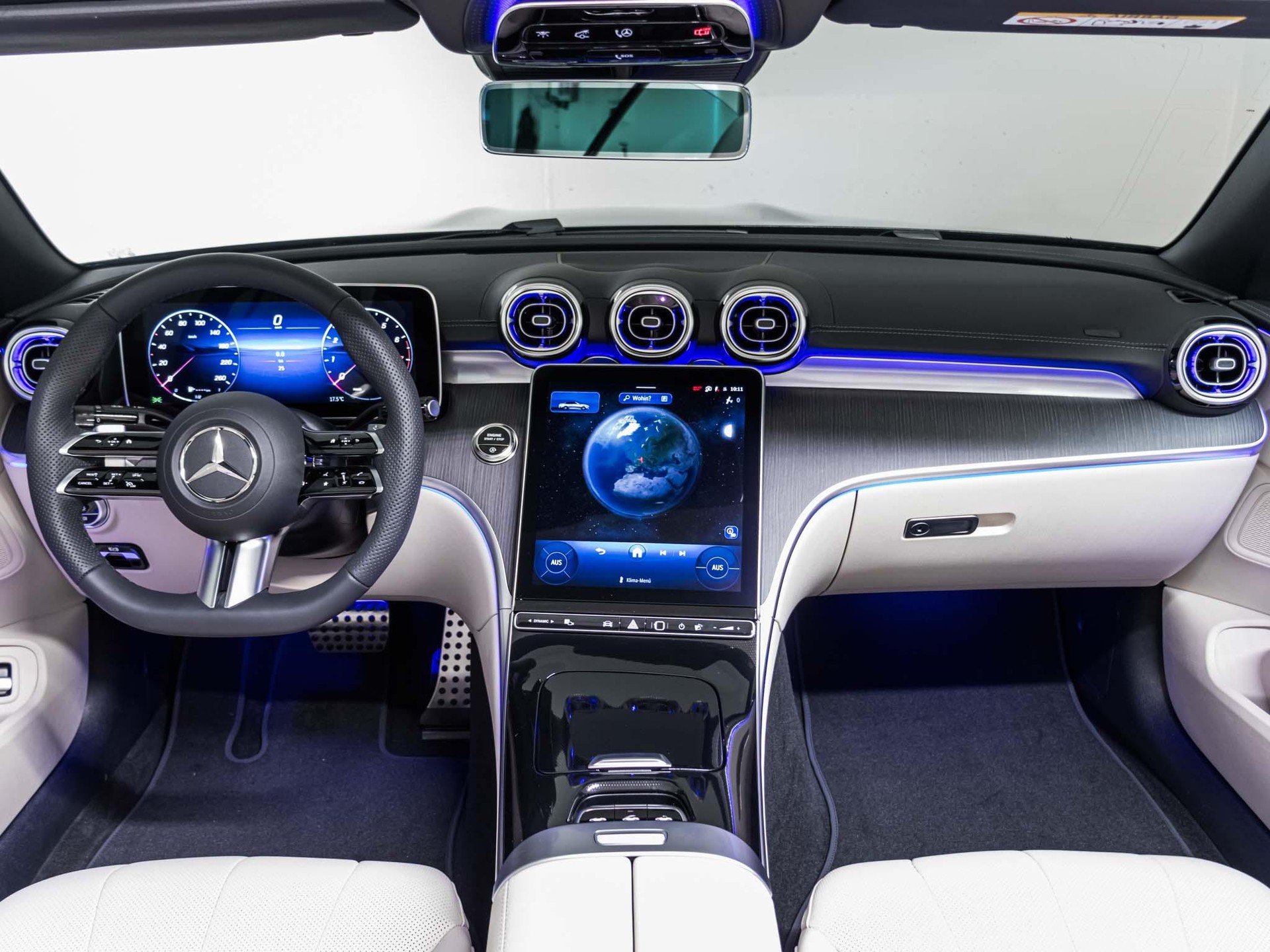 MERCEDES-BENZ CLE 200 4MATIC Cabriolet-image-10