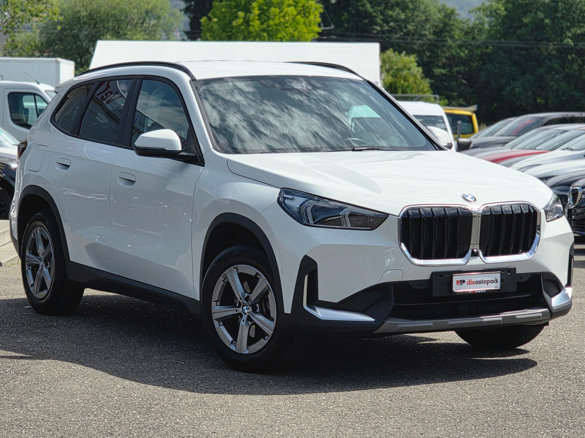 BMW X1 xDrive20d 48V | 2023 | 4x4 | Top Ausstattung | CH-Fahrzeug-image-3