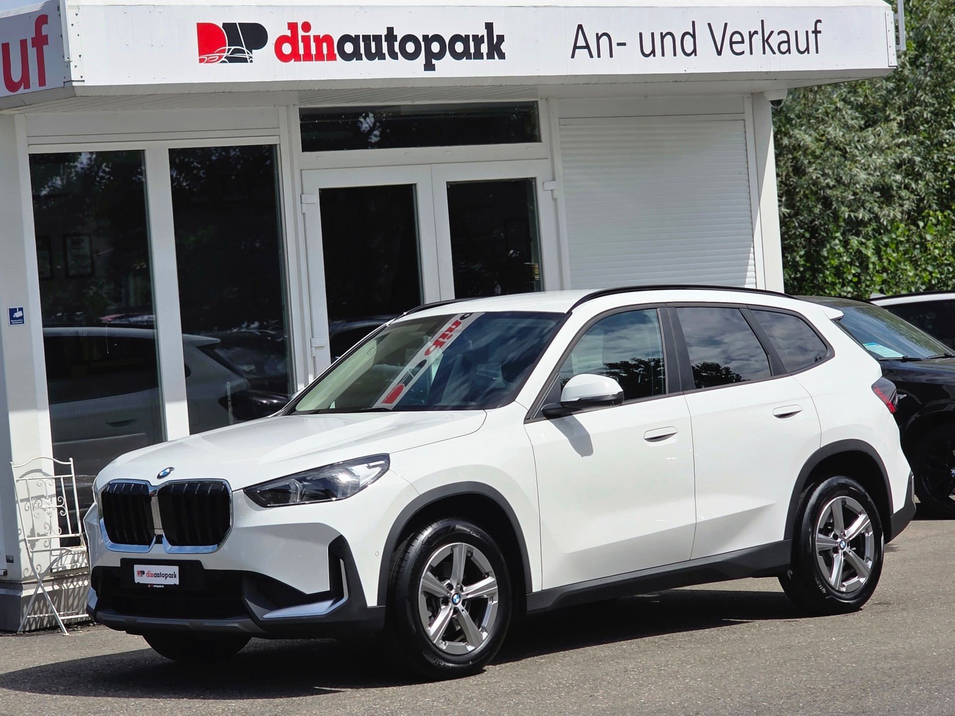 BMW X1 xDrive20d 48V | 2023 | 4x4 | Top Ausstattung | CH-Fahrzeug-image-0