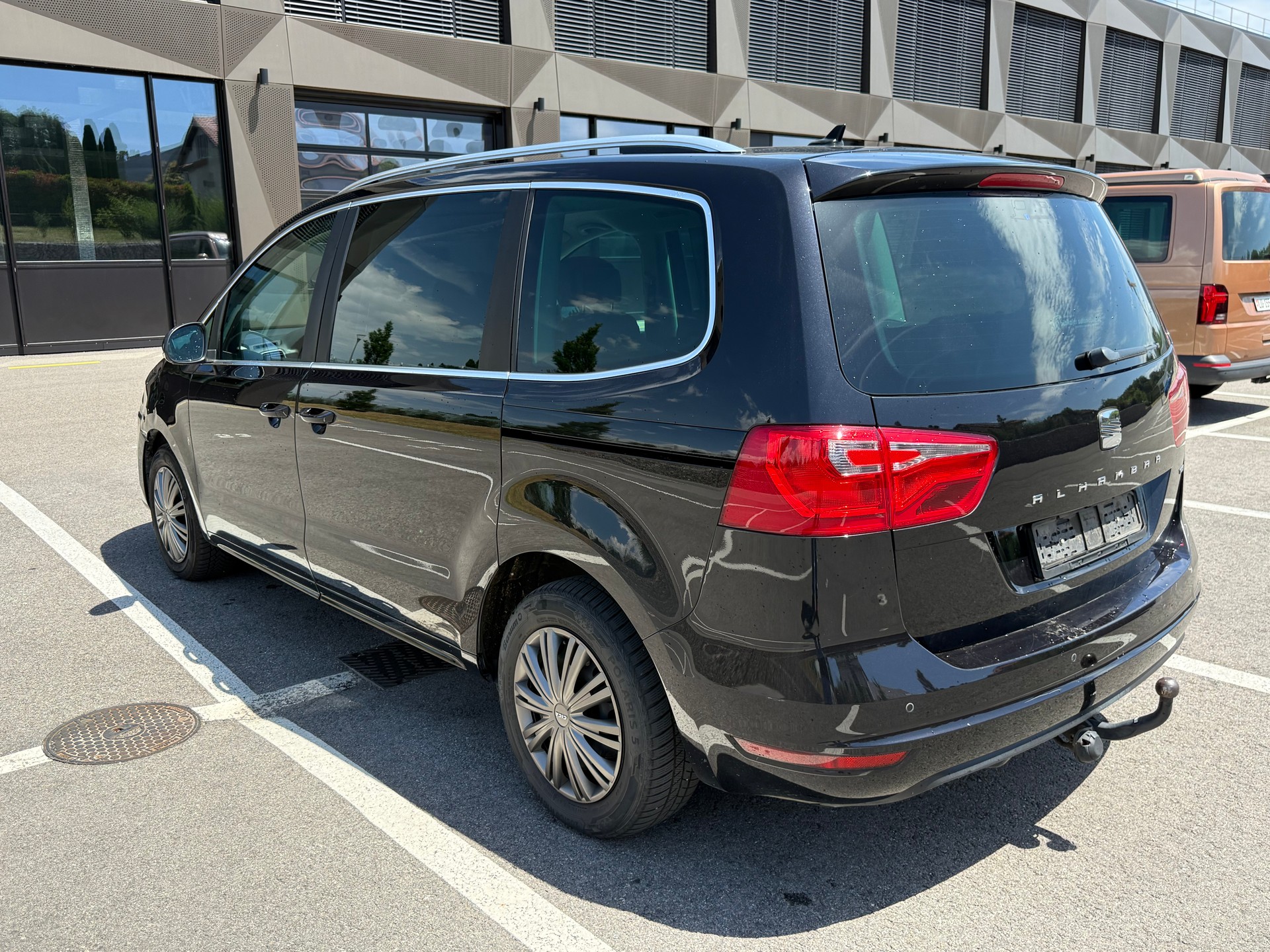 SEAT Alhambra 2.0 TDI Style Eco DSG-image-4