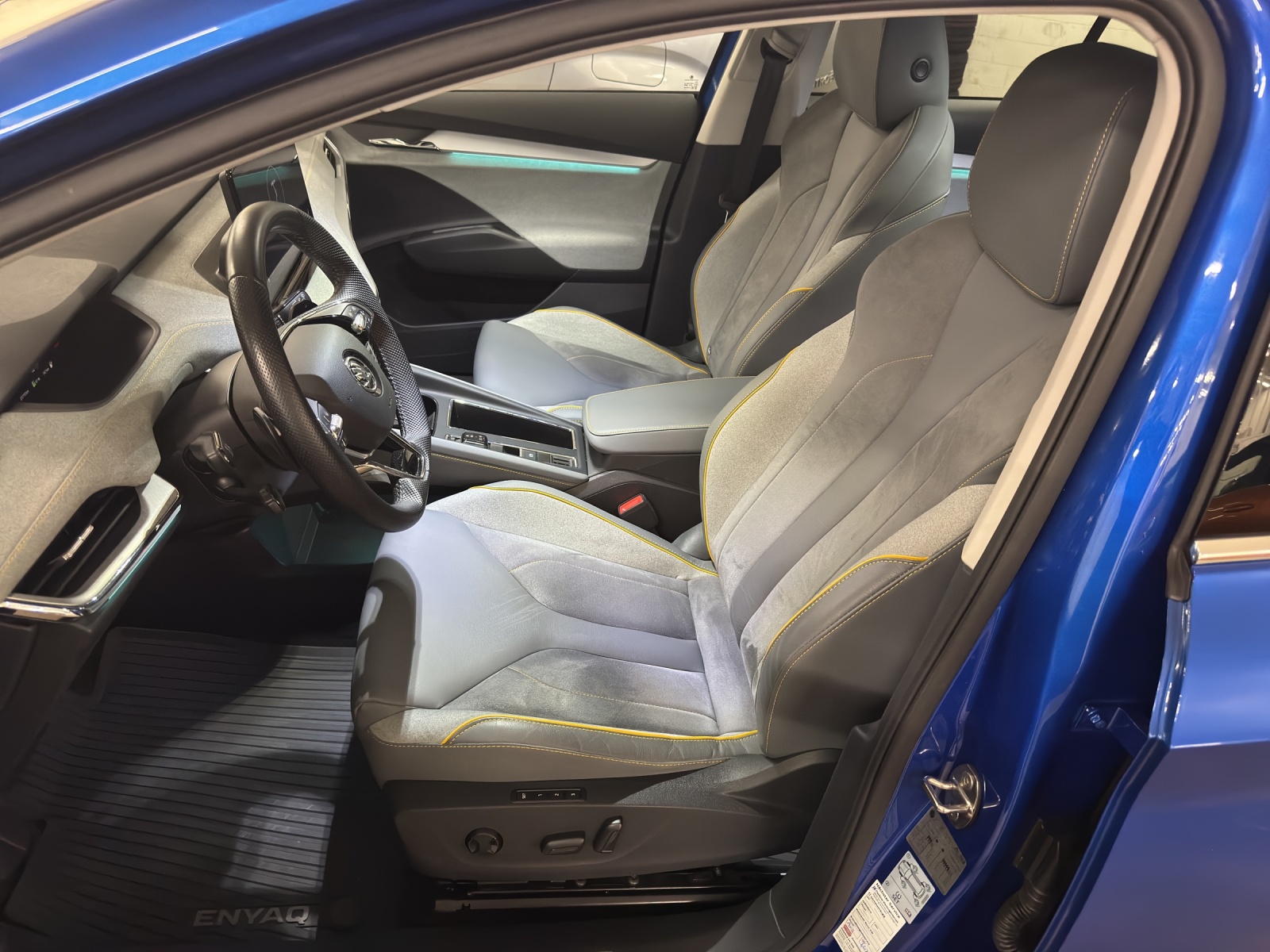 SKODA Enyaq iV 60-image-5