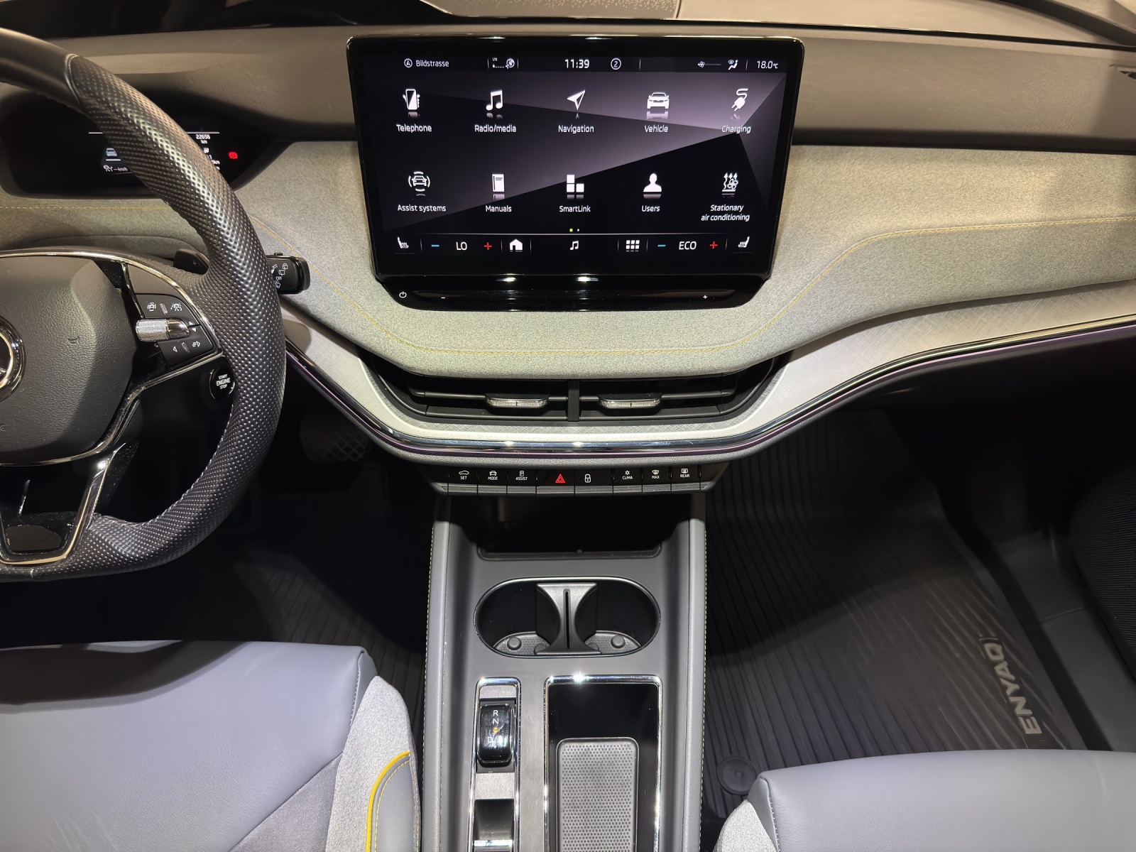 SKODA Enyaq iV 60-image-9