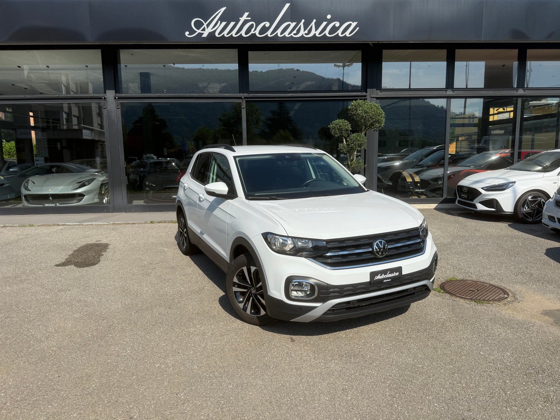 VW T-Cross 1.0 TSI Life Limited DSG-image-0