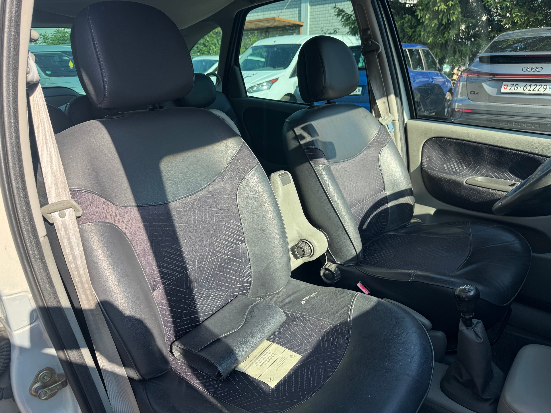 RENAULT Scénic 2.0 16V Expression-image-9