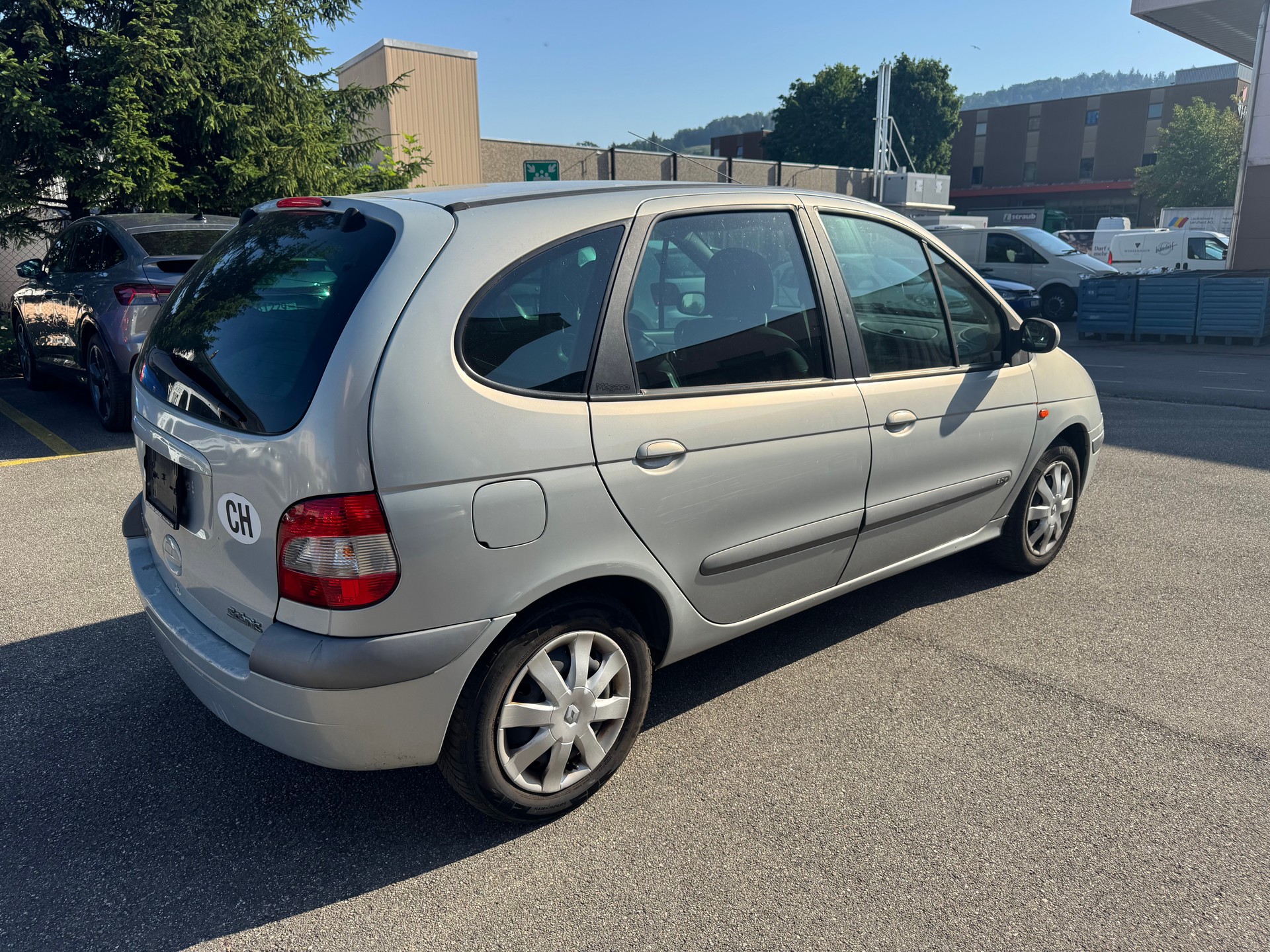 RENAULT Scénic 2.0 16V Expression-image-2