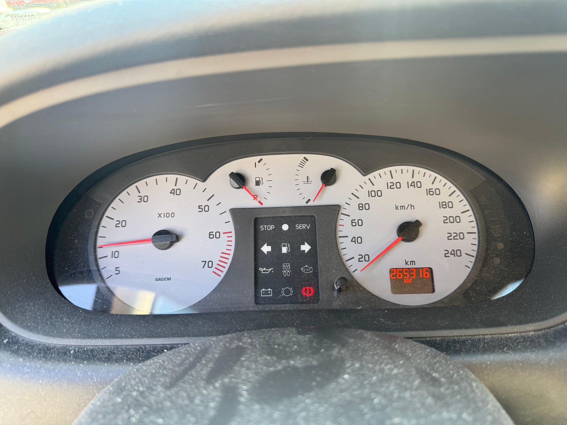 RENAULT Scénic 2.0 16V Expression-image-10