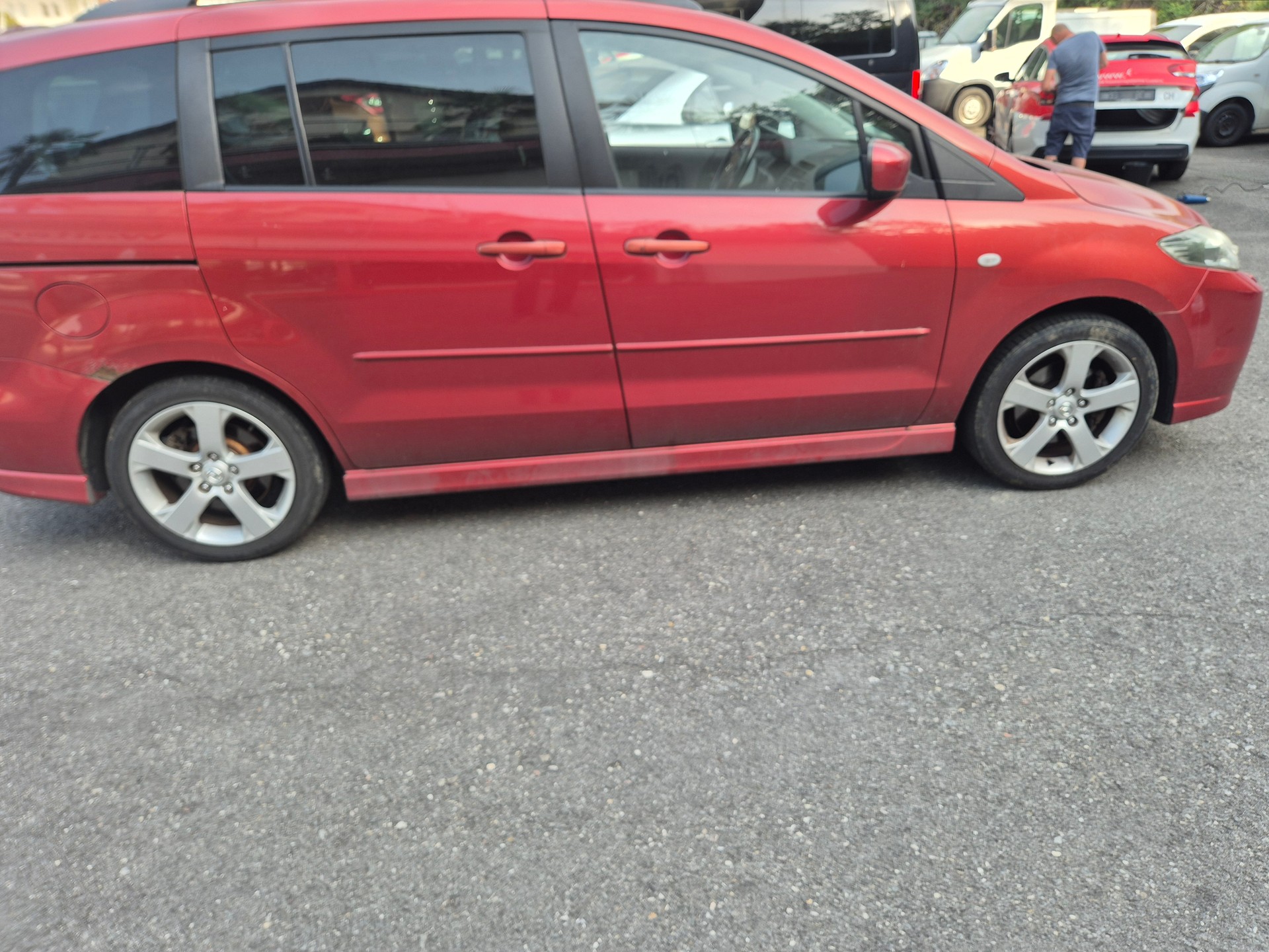 MAZDA 5 2.0 16V Exclusive-image-6