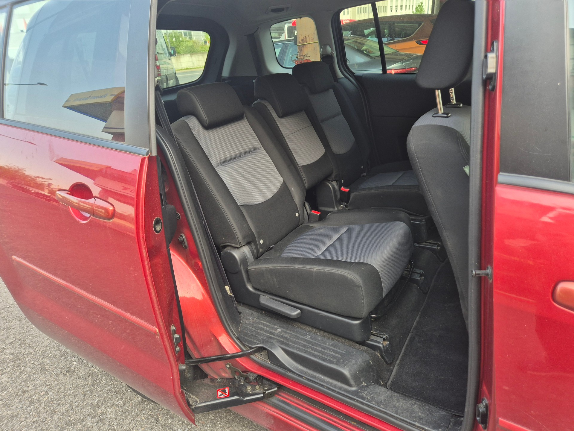 MAZDA 5 2.0 16V Exclusive-image-11
