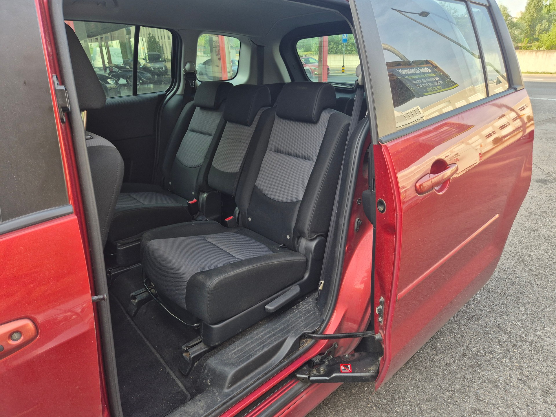 MAZDA 5 2.0 16V Exclusive-image-9