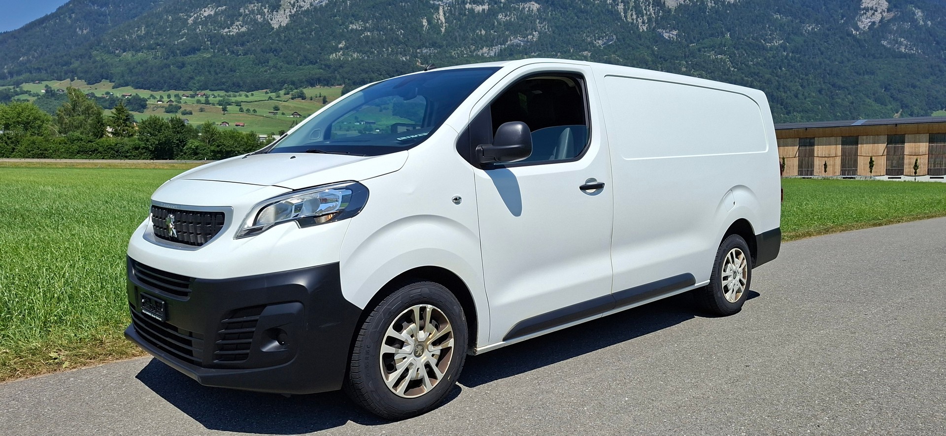 PEUGEOT Expert 2.0 BlueHDi 120 S&S Active Long-image-2