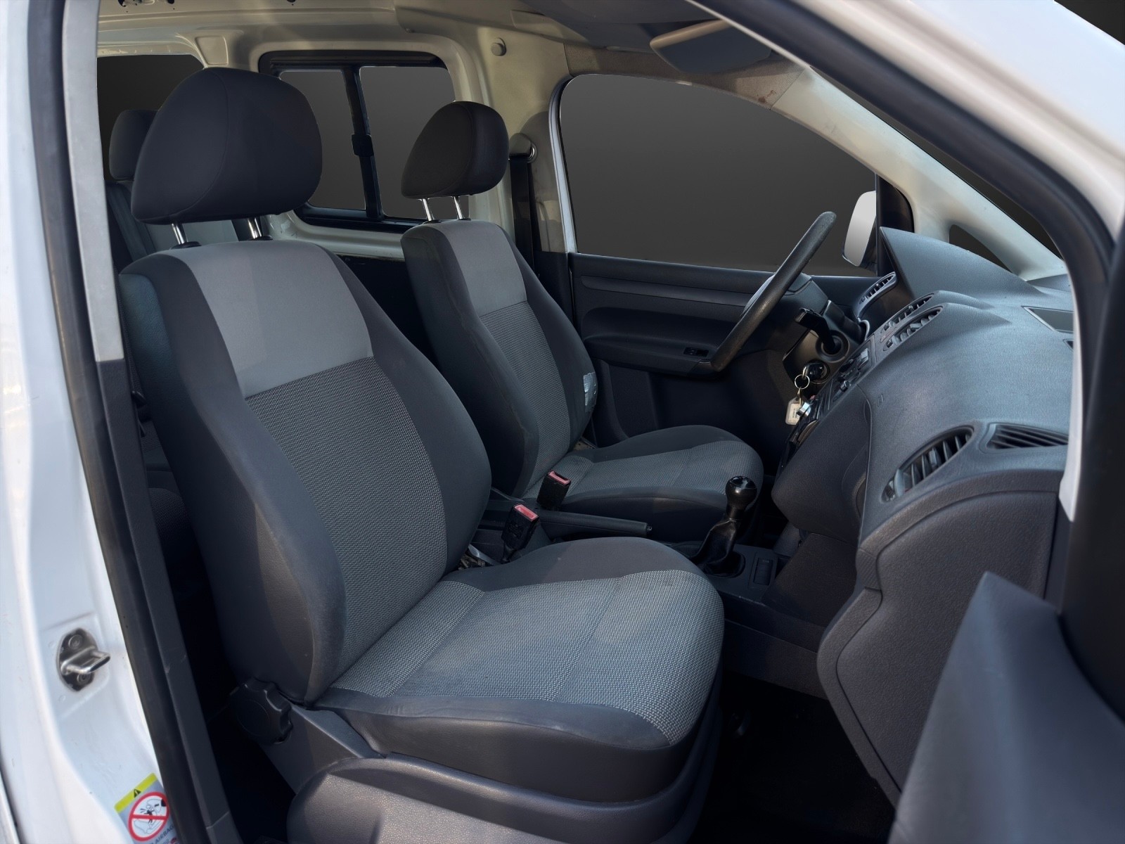VW Caddy 1.2 TSI Entry-image-8