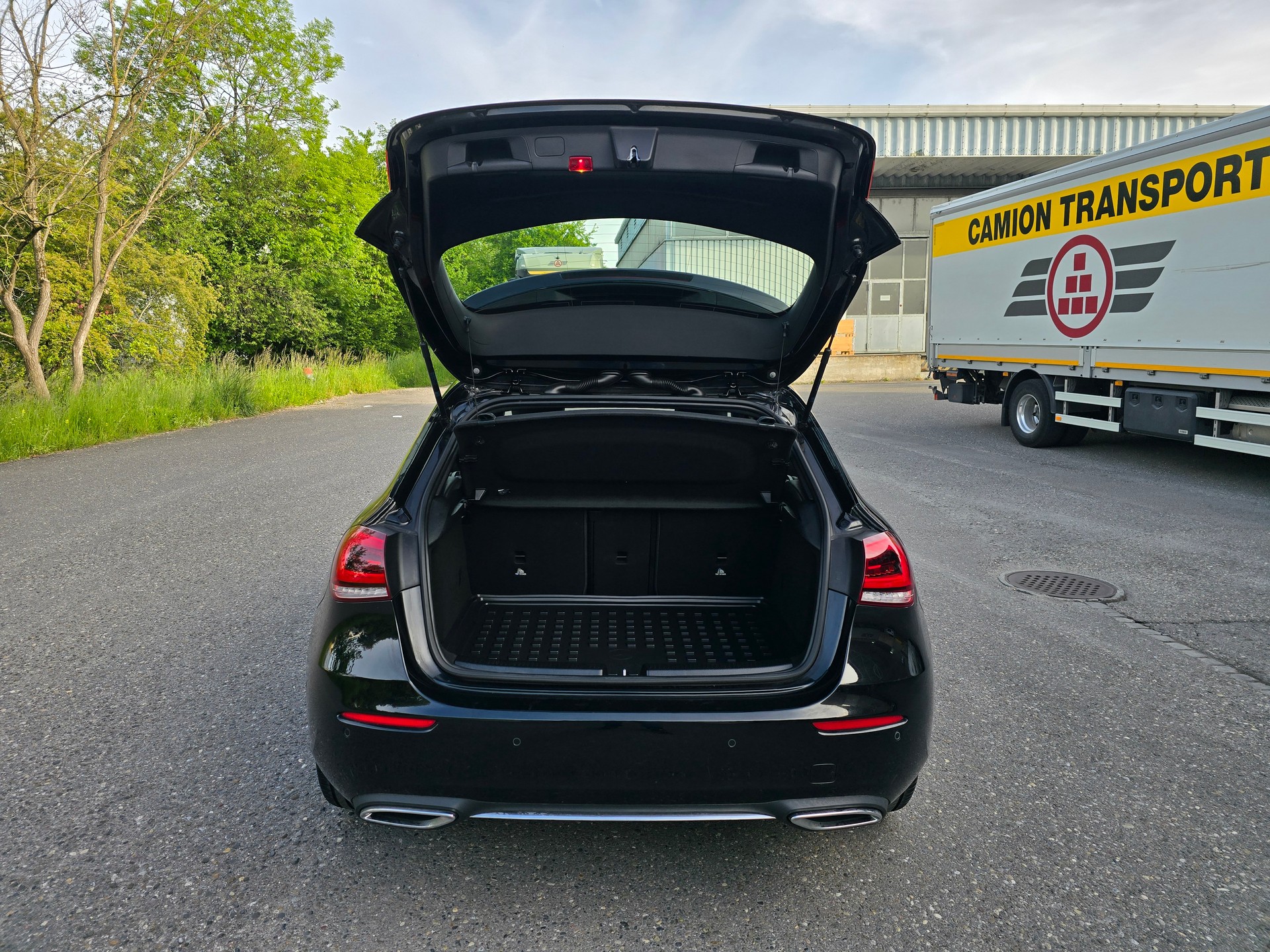 MERCEDES-BENZ A 220 Style 7G-DCT-image-6