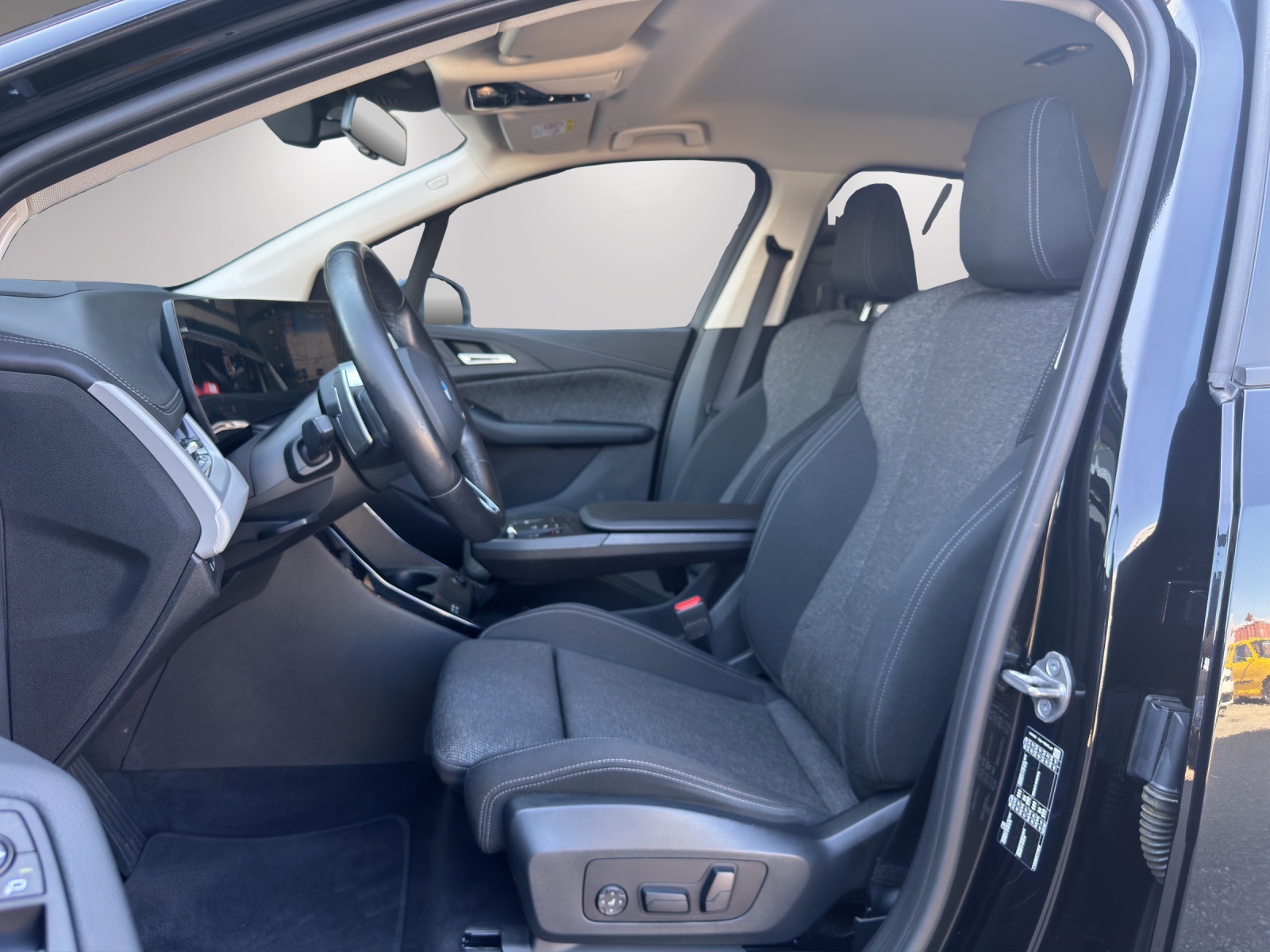 BMW 218d Active Tourer DKG-image-9