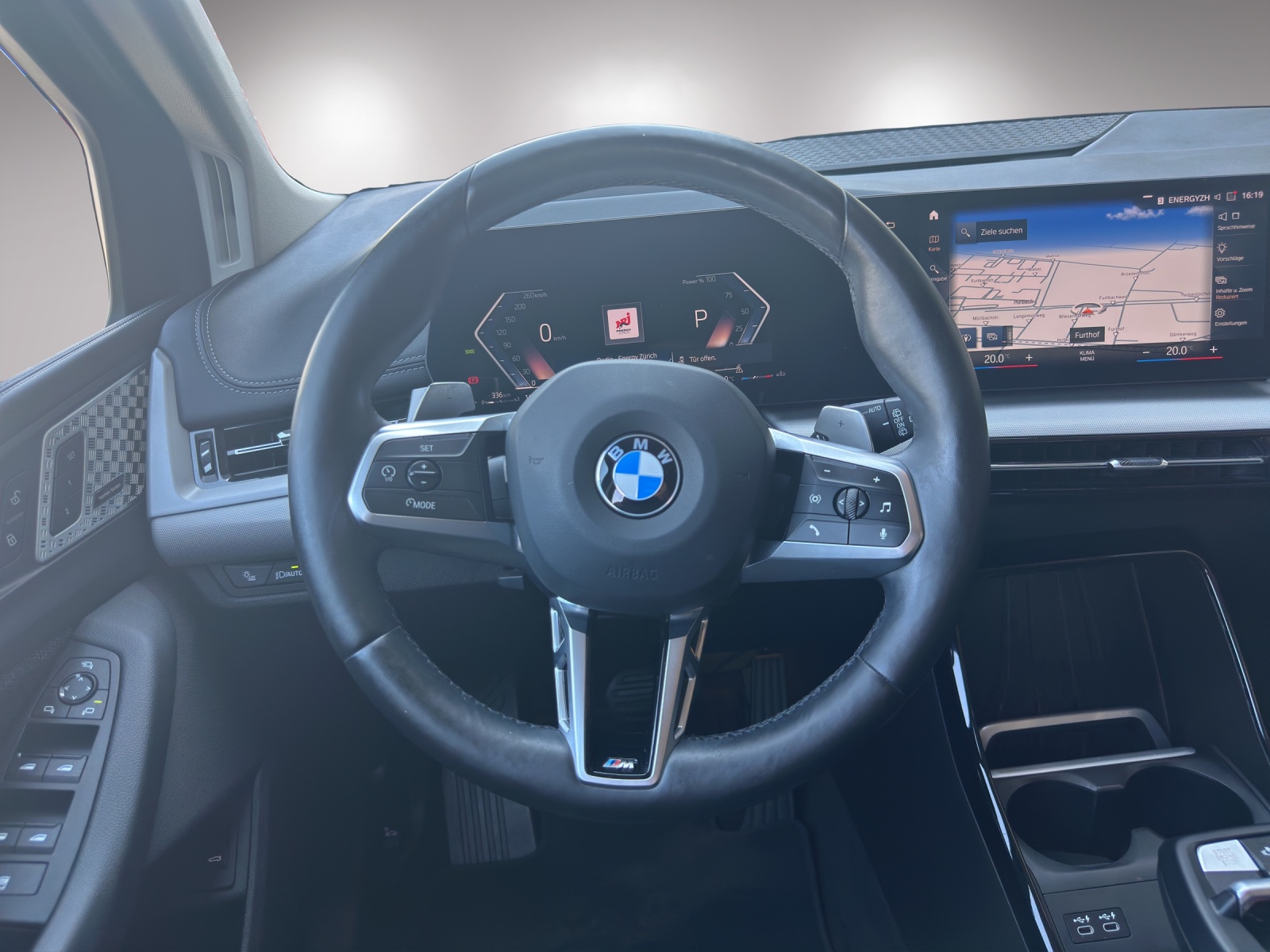 BMW 218d Active Tourer DKG-image-11