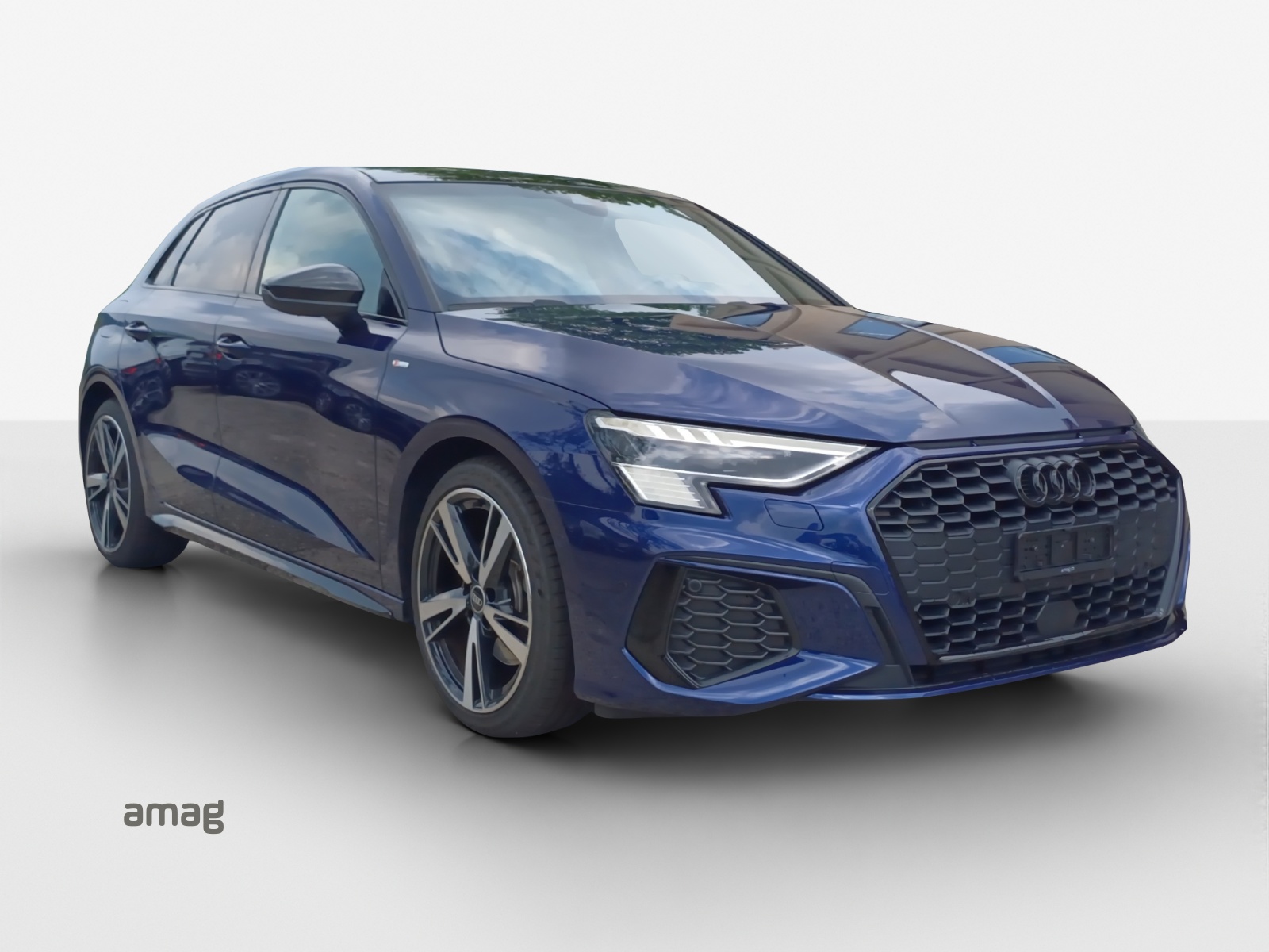 AUDI A3 Sportback 35 TFSI S line Attraction S-tronic-image-5