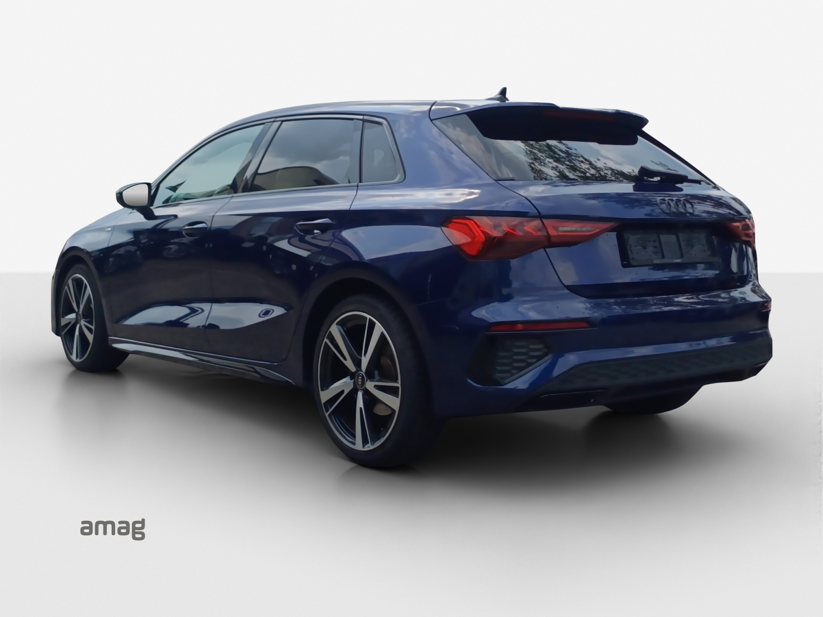 AUDI A3 Sportback 35 TFSI S line Attraction S-tronic-showroom-element-2