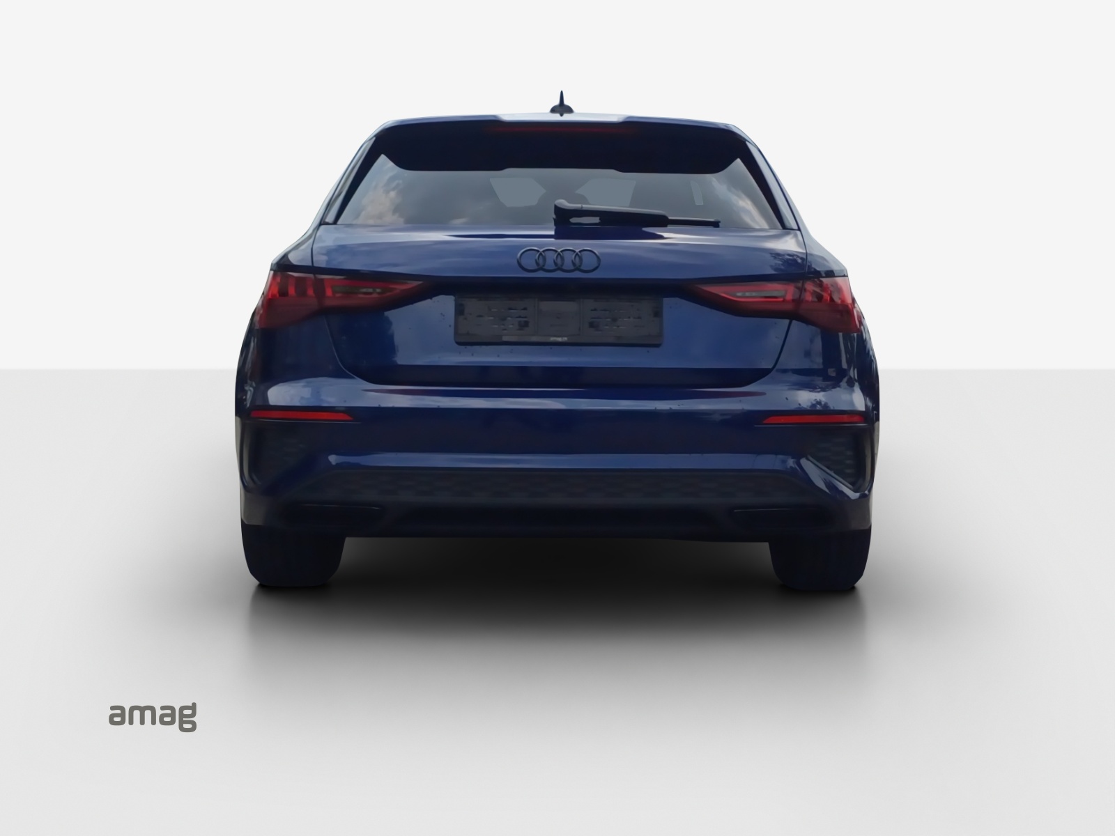 AUDI A3 Sportback 35 TFSI S line Attraction S-tronic-showroom-element-3