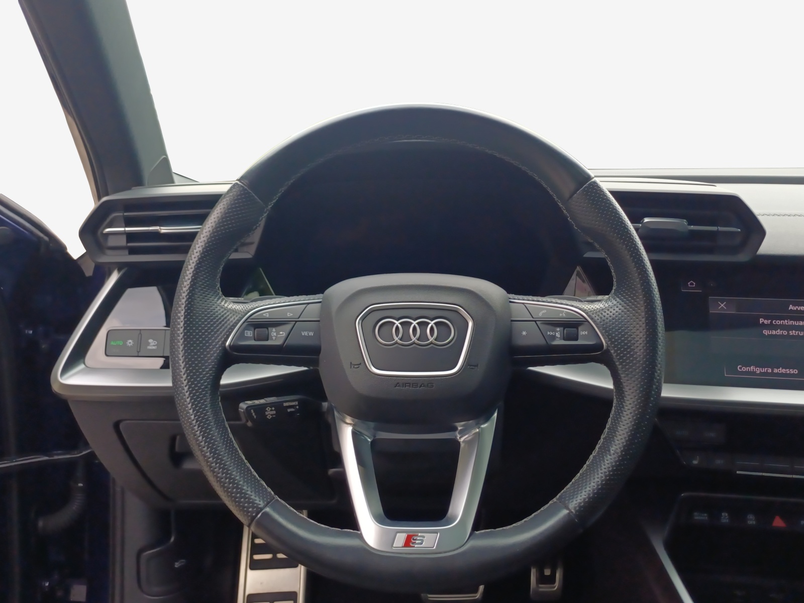AUDI A3 Sportback 35 TFSI S line Attraction S-tronic-image-9