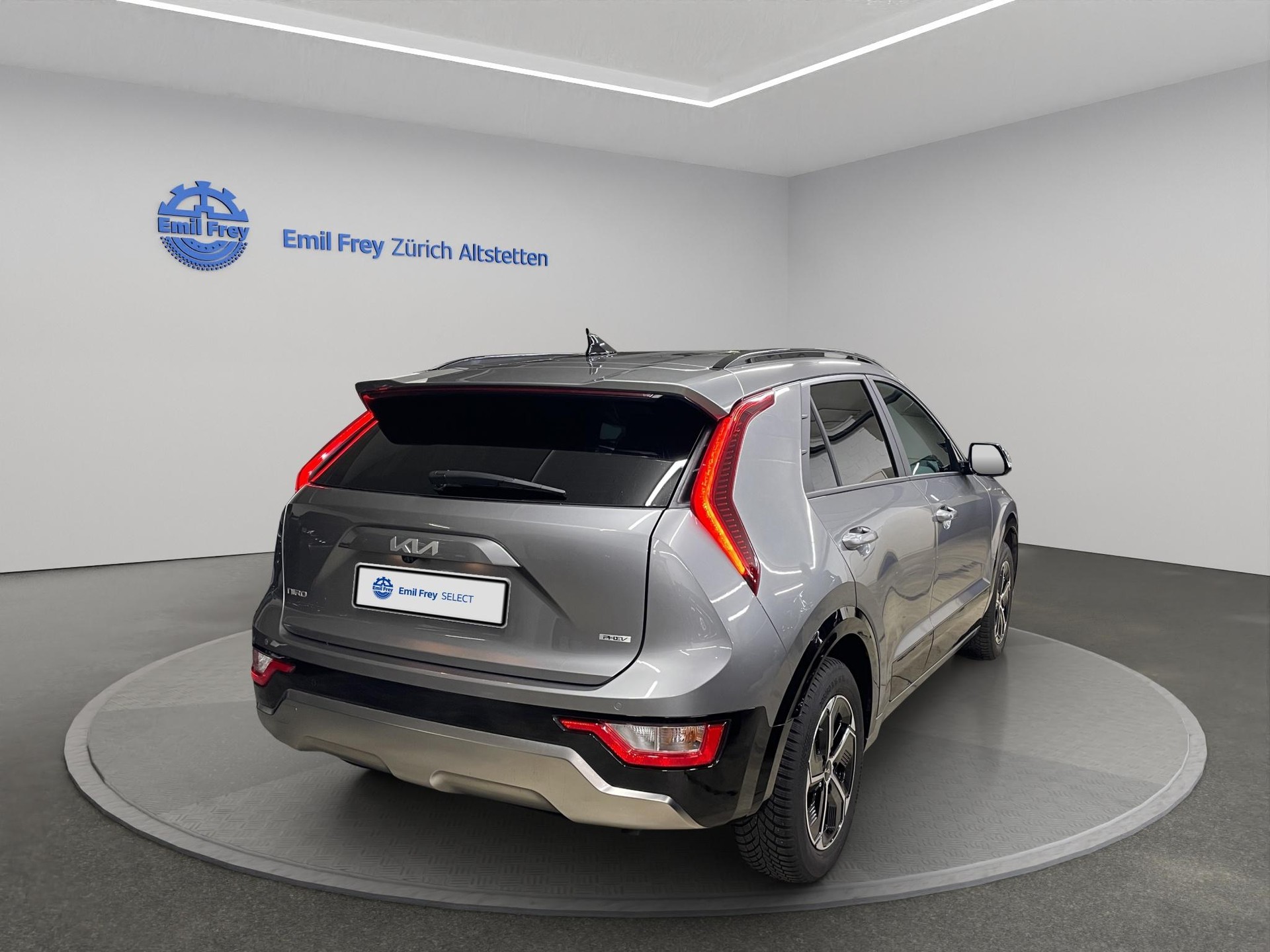 KIA Niro 1.6 GDi Plug-in Hybrid Power Edition-image-2