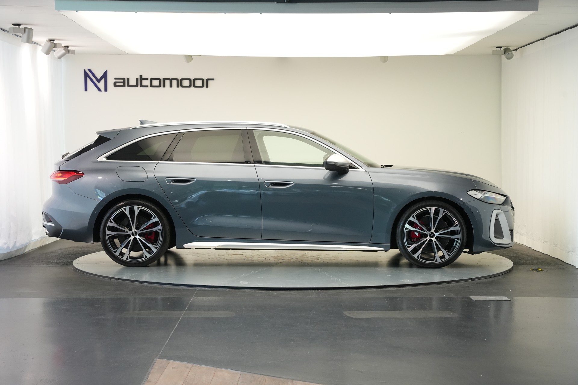 AUDI S5 Avant TFSI quattro S tronic *5 Jahre Werksgarantie*-showroom-element-3