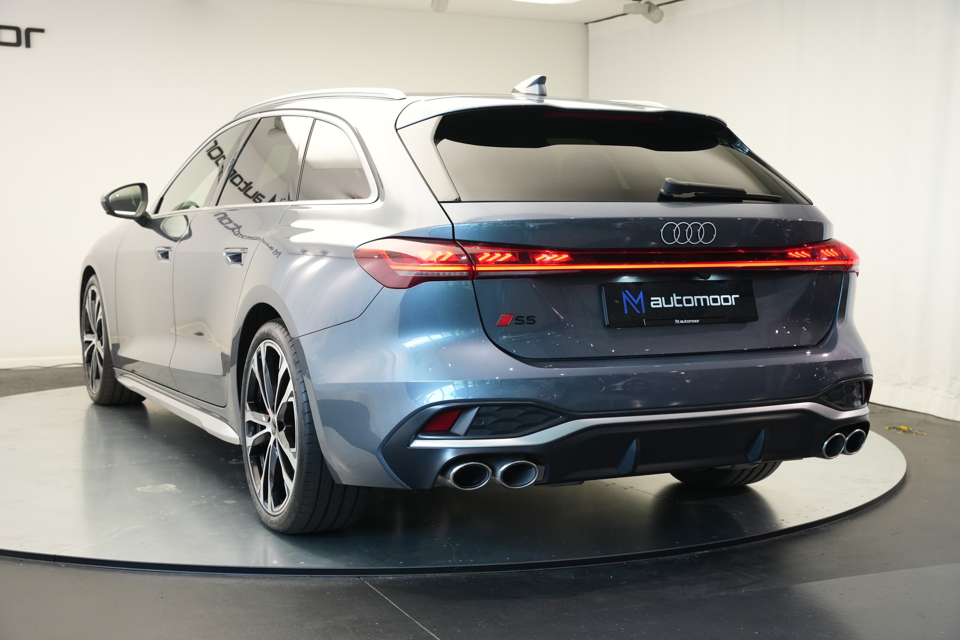 AUDI S5 Avant TFSI quattro S tronic *5 Jahre Werksgarantie*-image-49