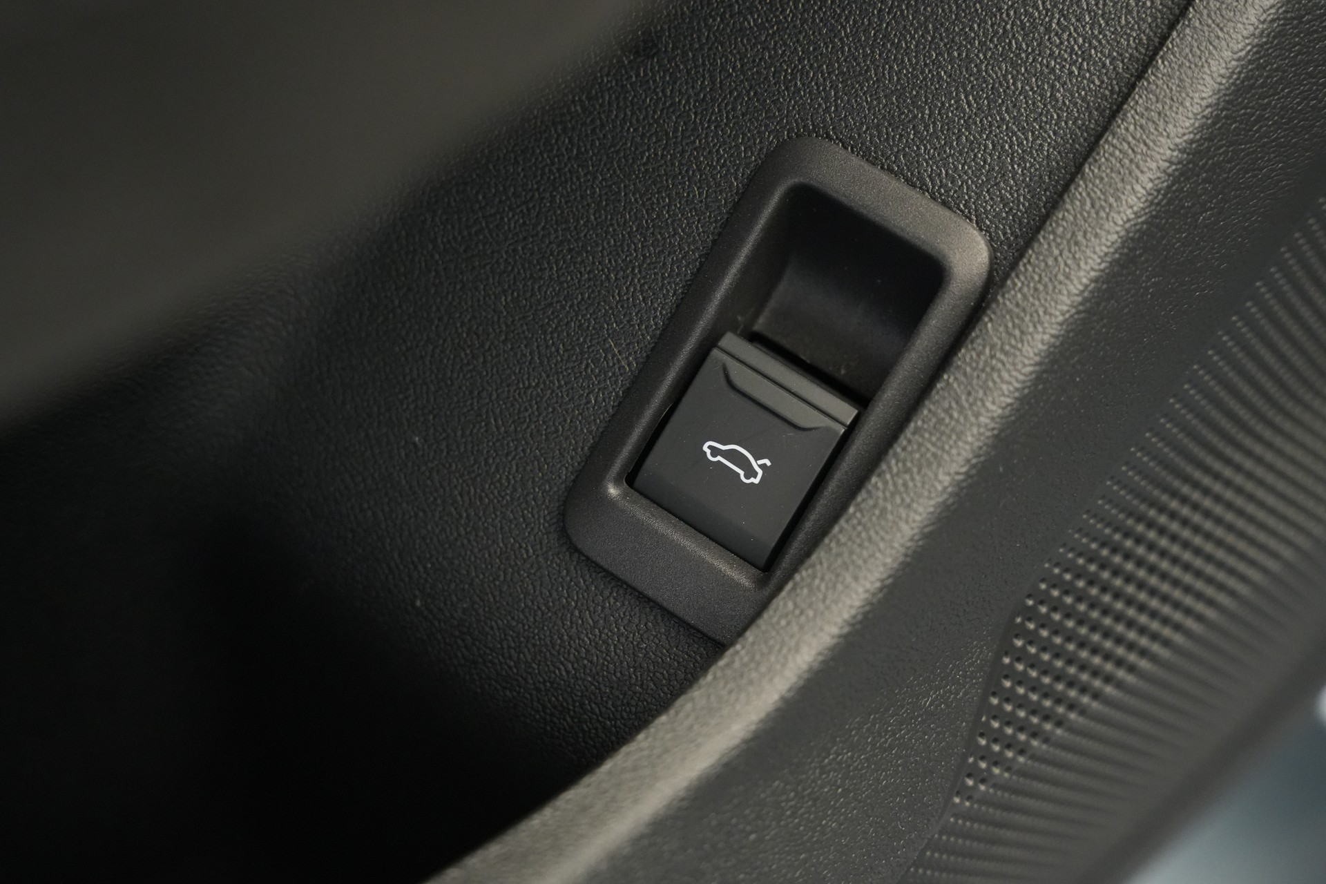 AUDI S5 Avant TFSI quattro S tronic *5 Jahre Werksgarantie*-image-18
