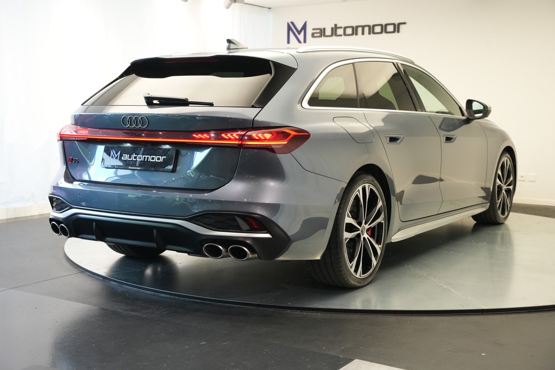 AUDI S5 Avant TFSI quattro S tronic *5 Jahre Werksgarantie*-image-50