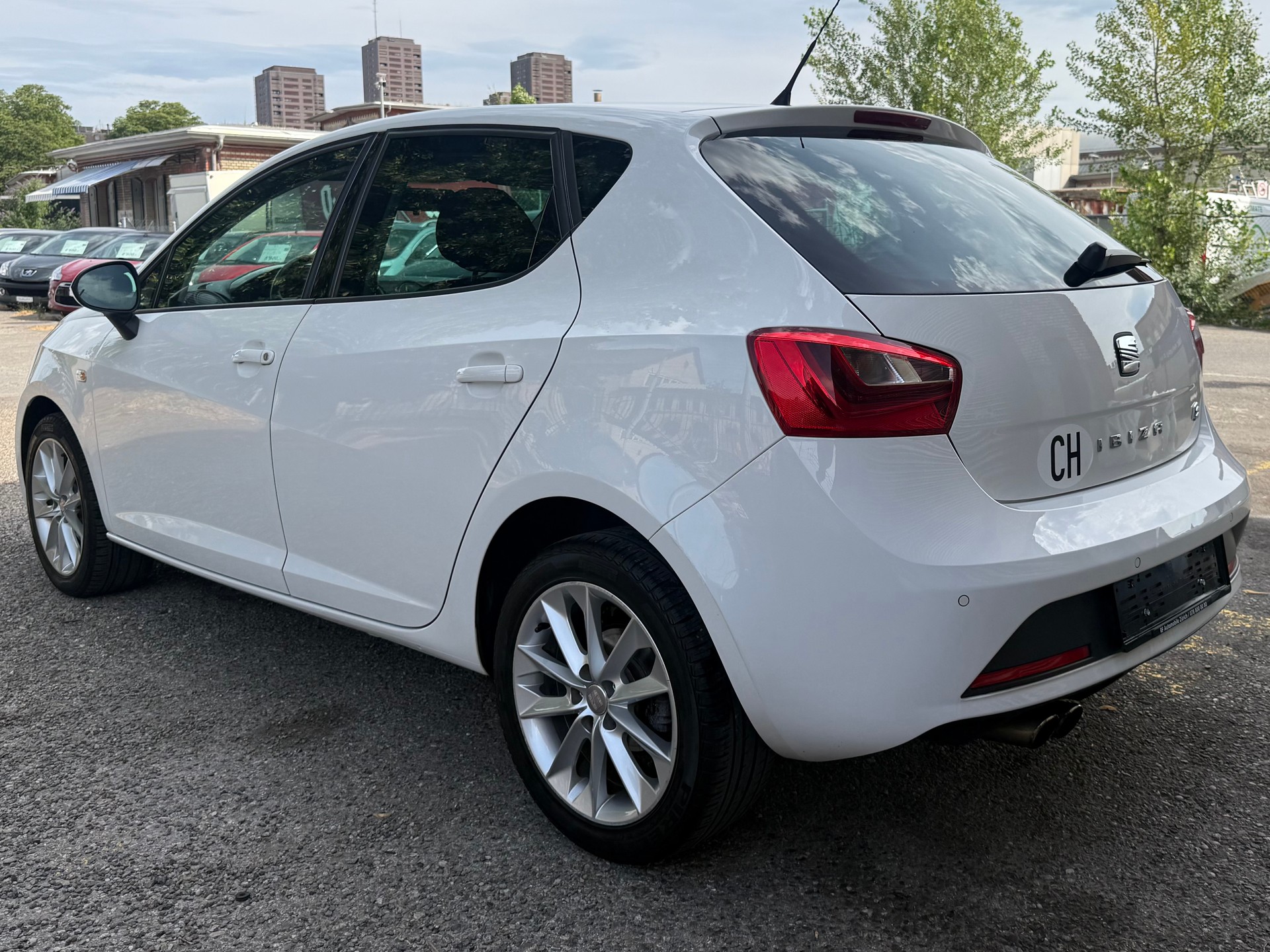 SEAT Ibiza 1.2 TSI FR-image-7