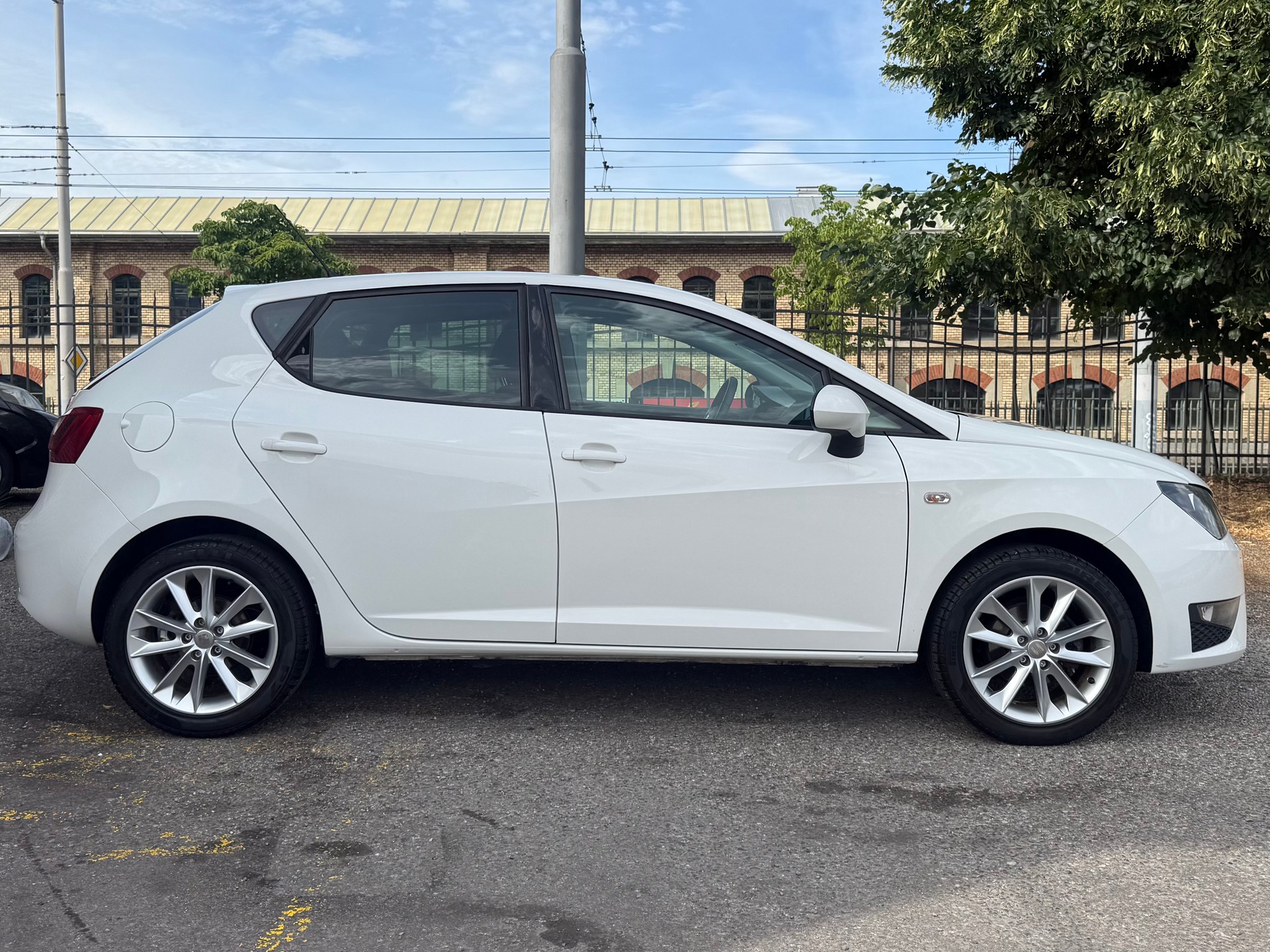SEAT Ibiza 1.2 TSI FR-image-3