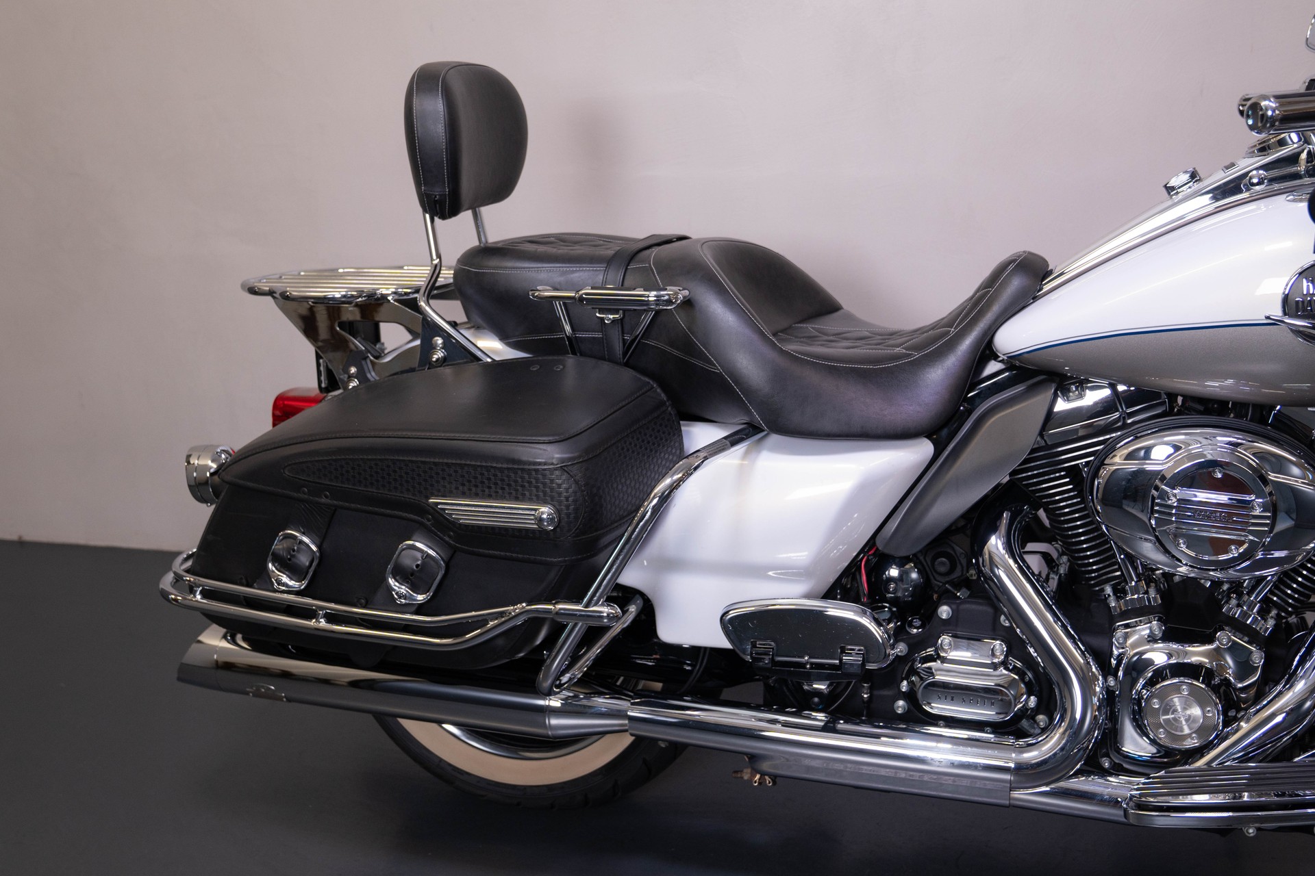HARLEY-DAVIDSON FLHRC Road King Classic ABS-image-7