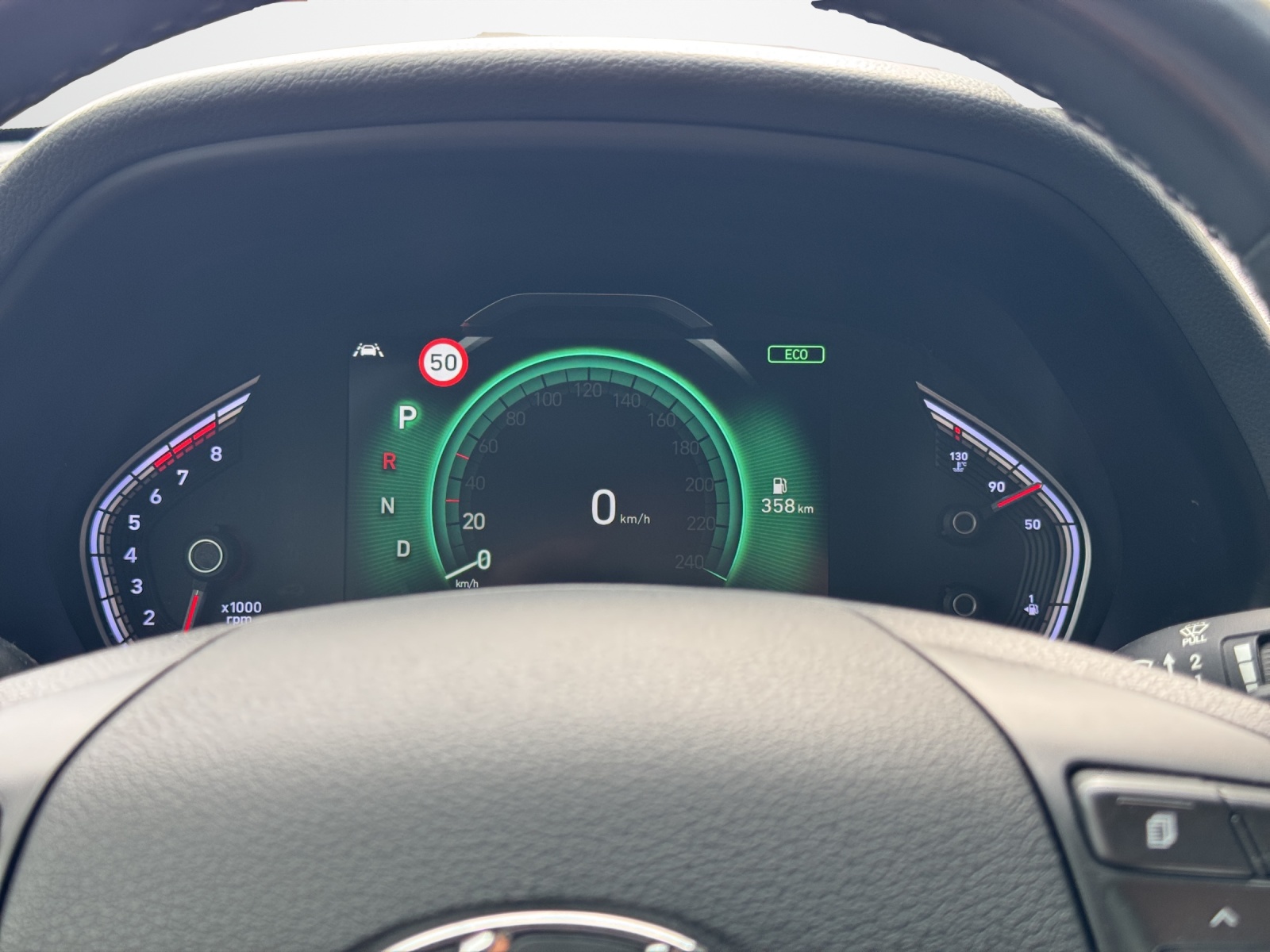 HYUNDAI i30 1.5 T-GDi Amplia-image-12