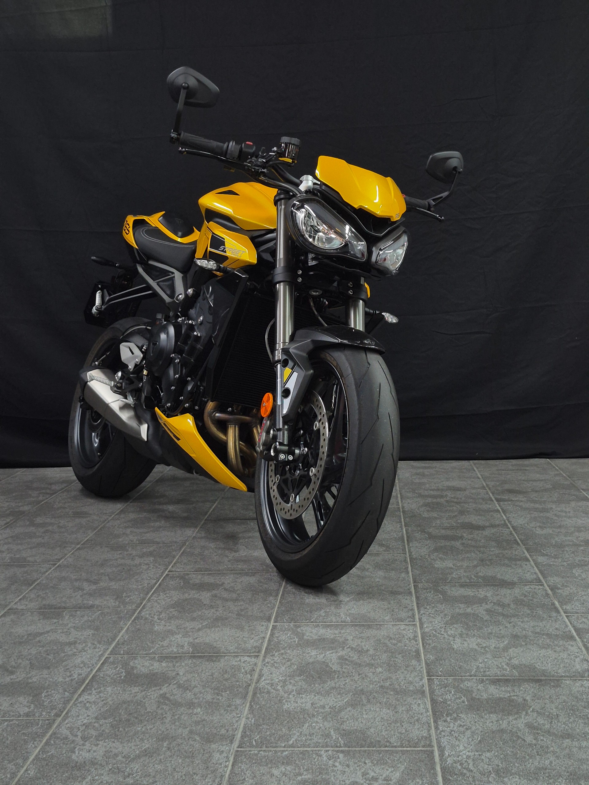 TRIUMPH Street Triple 765 RS-image-11