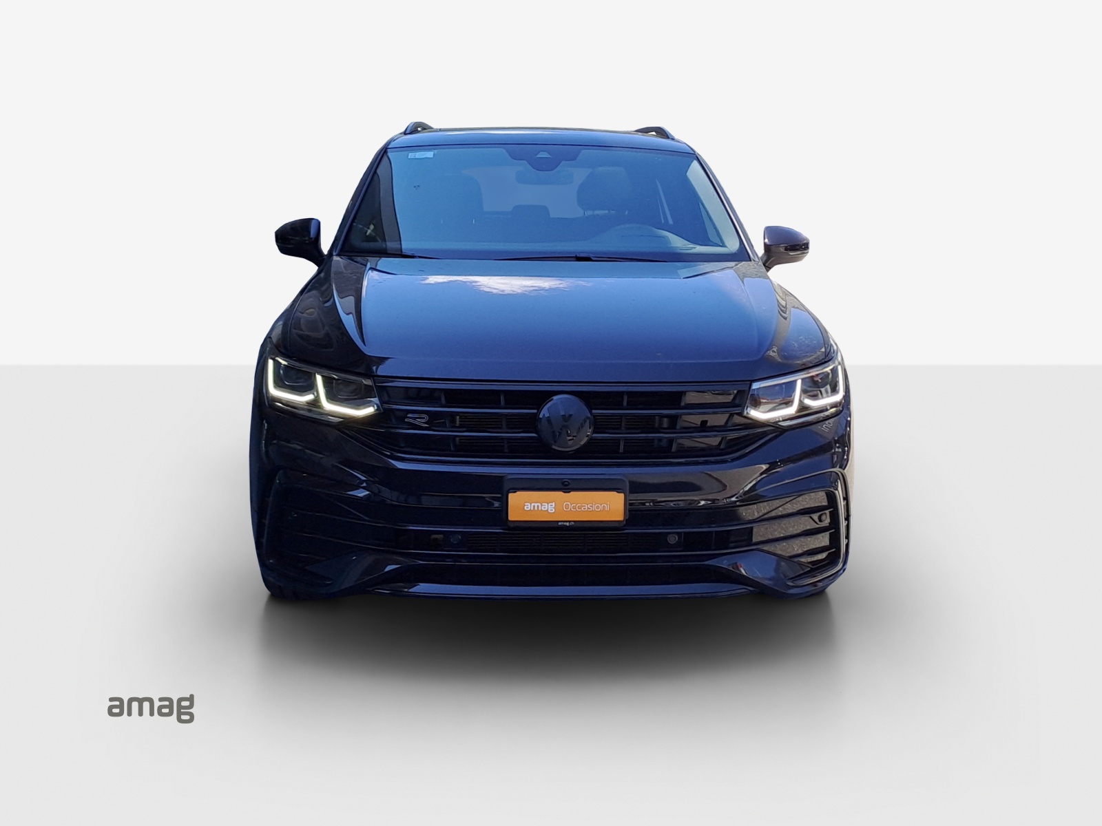 VW Tiguan 2.0TSI R-Line 4Motion DSG-image-6