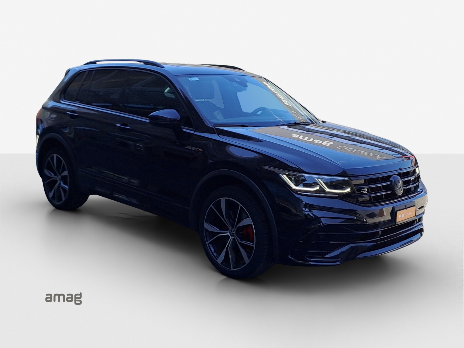 VW Tiguan 2.0TSI R-Line 4Motion DSG-image-5