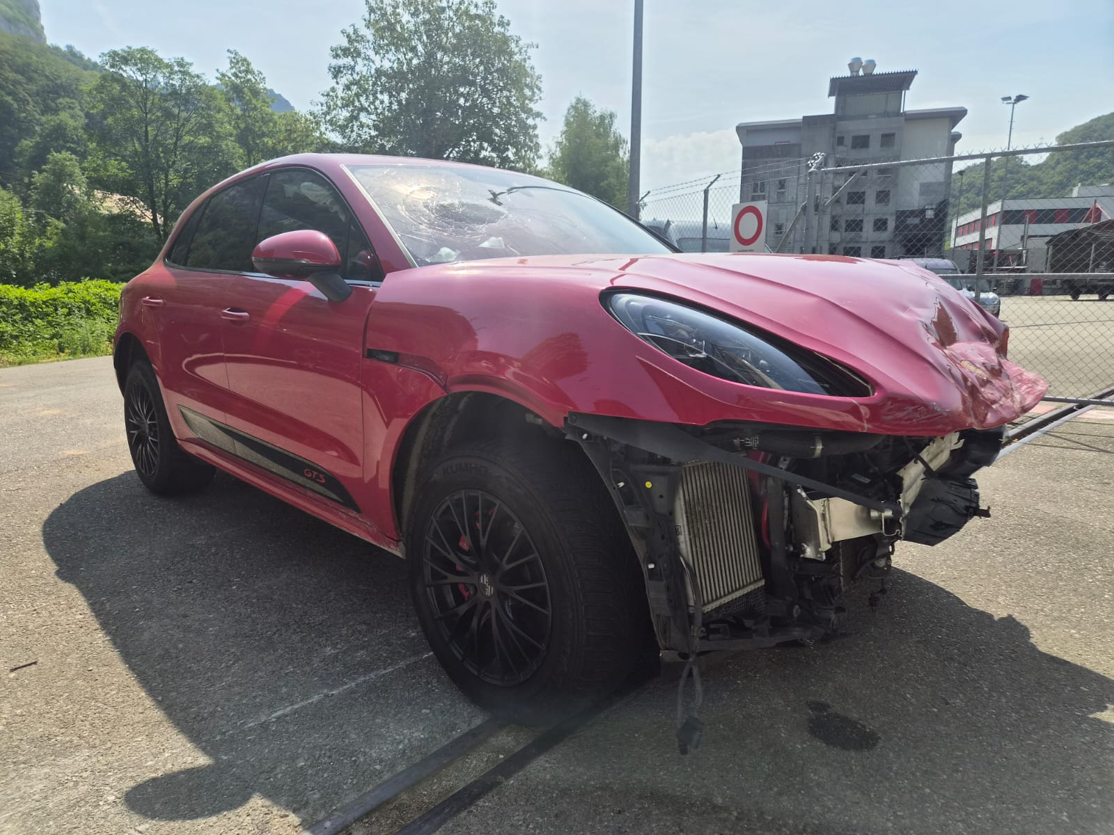 PORSCHE Macan GTS PDK-image-2