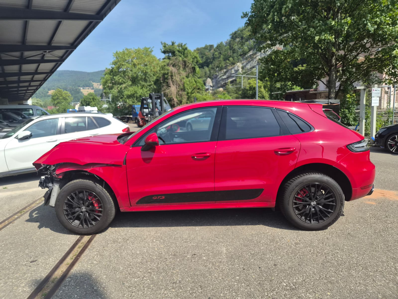 PORSCHE Macan GTS PDK-image-5
