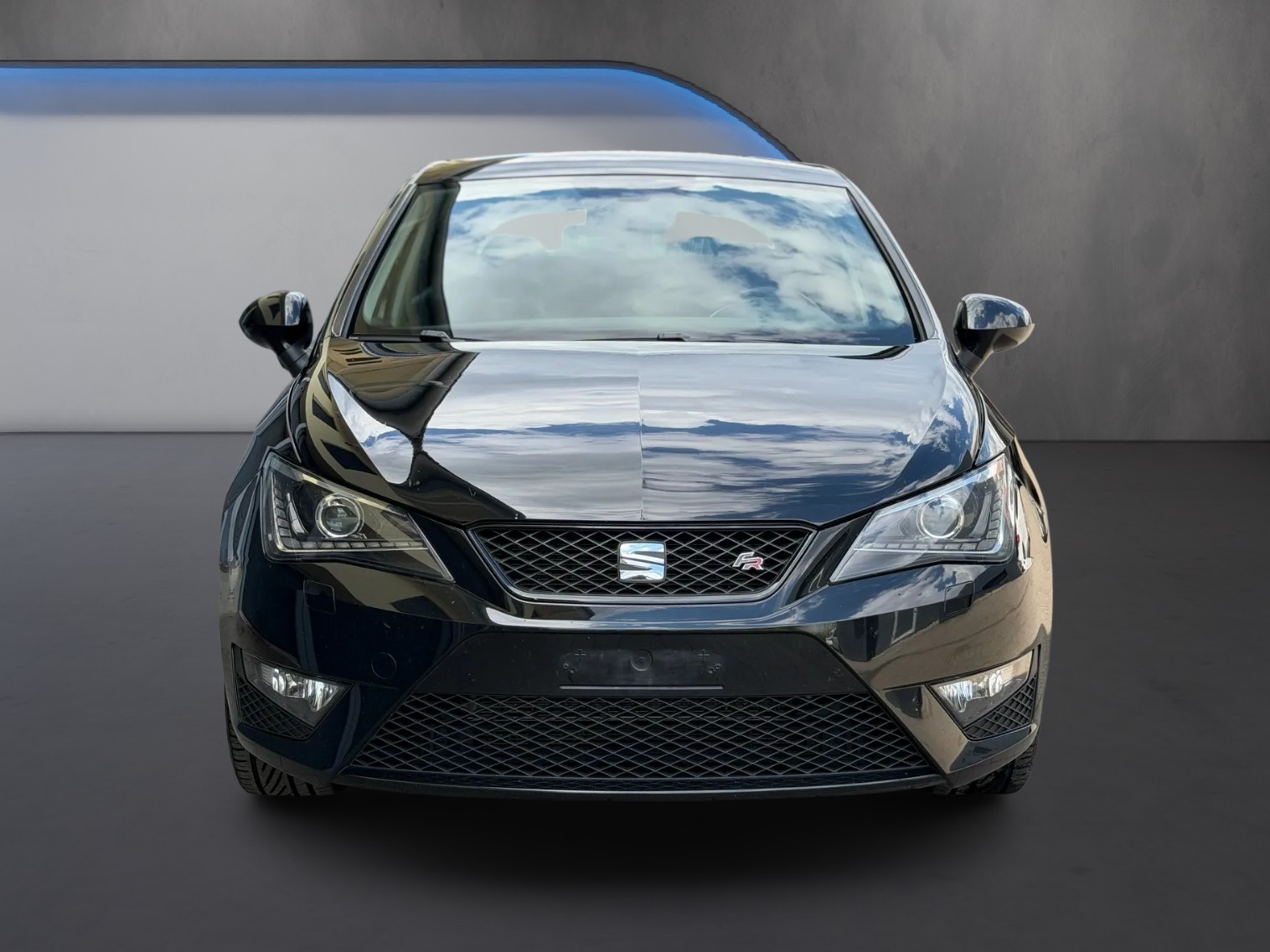 SEAT Ibiza 1.4 TSI FR-showroom-element-1