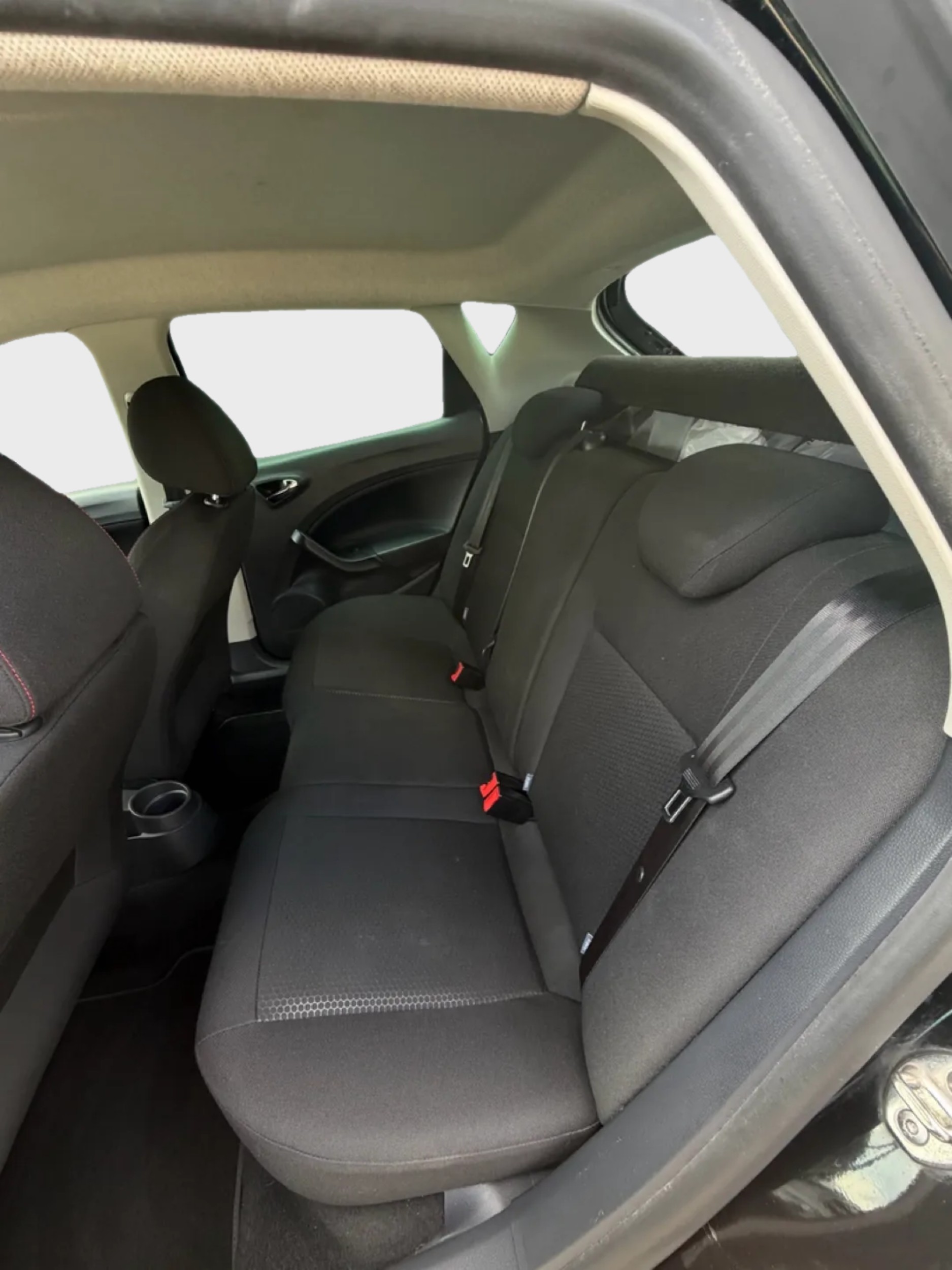 SEAT Ibiza 1.4 TSI FR-image-15