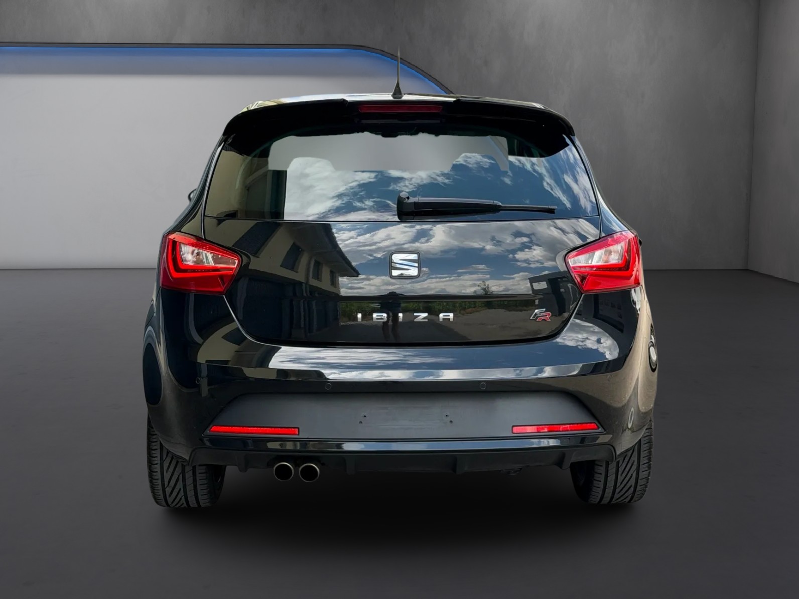 SEAT Ibiza 1.4 TSI FR-image-4
