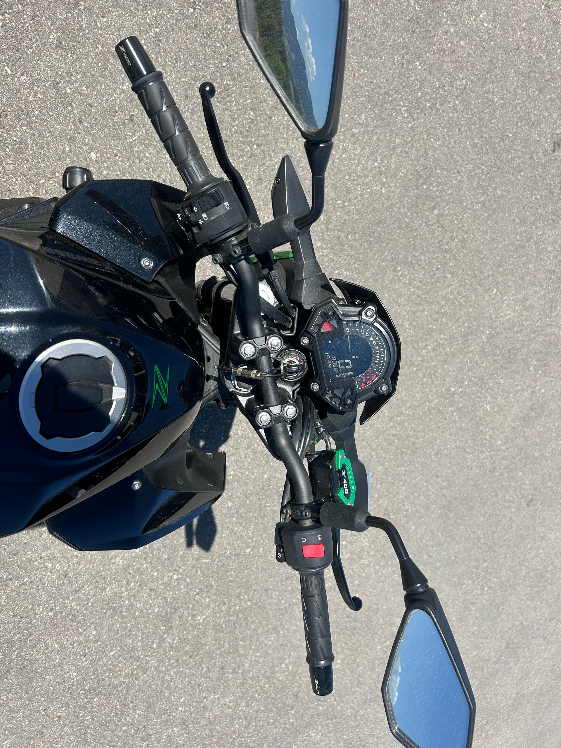 KAWASAKI Z 400 ABS-image-4