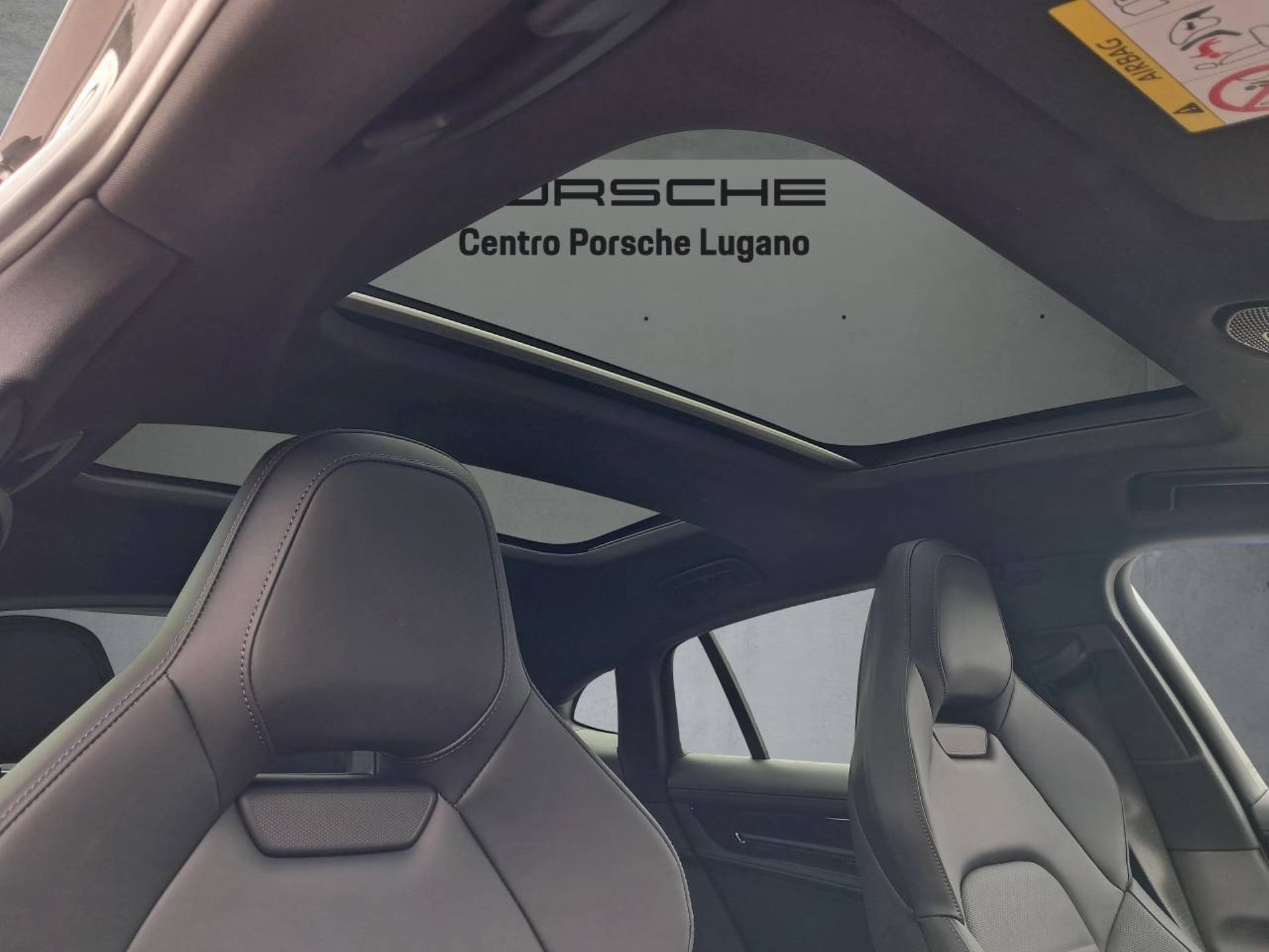 PORSCHE Panamera 4 E-Hybrid-image-18