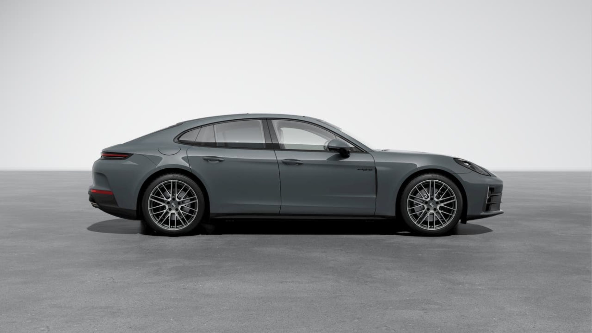 PORSCHE Panamera 4 E-Hybrid-image-4