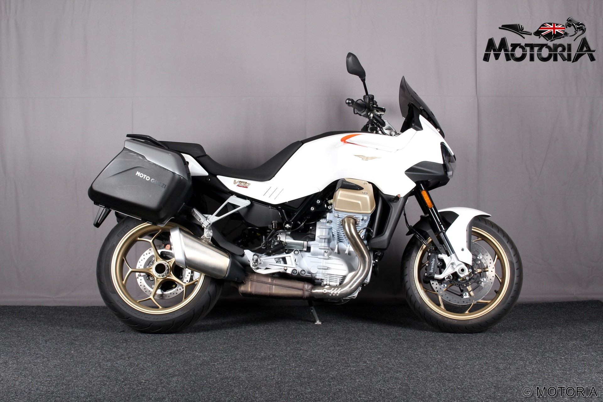 MOTO GUZZI V100 Mandello-image-6